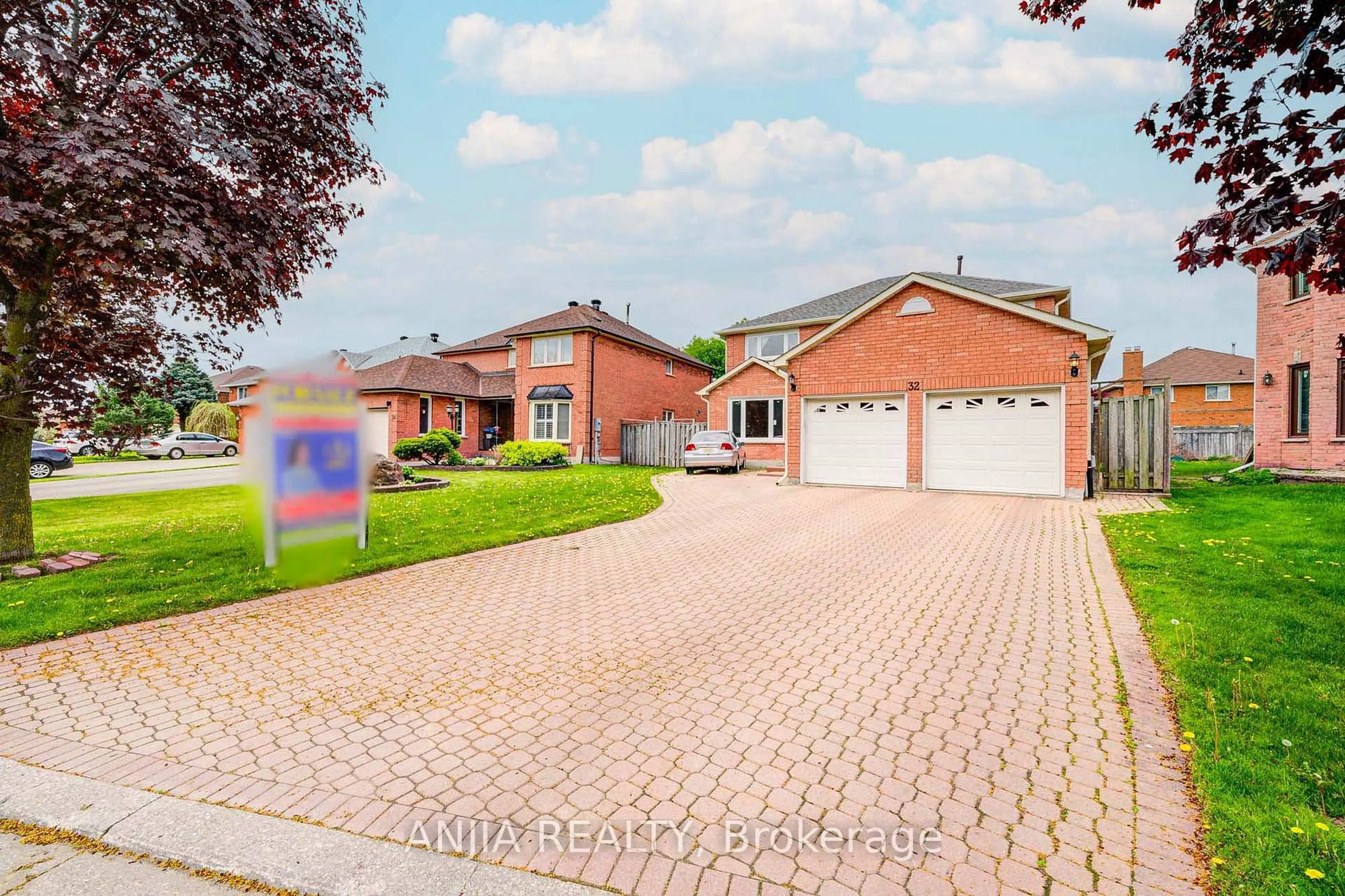 Home with brick exterior material, street for 32 Brackin Rd, Markham Ontario L3R 6S1