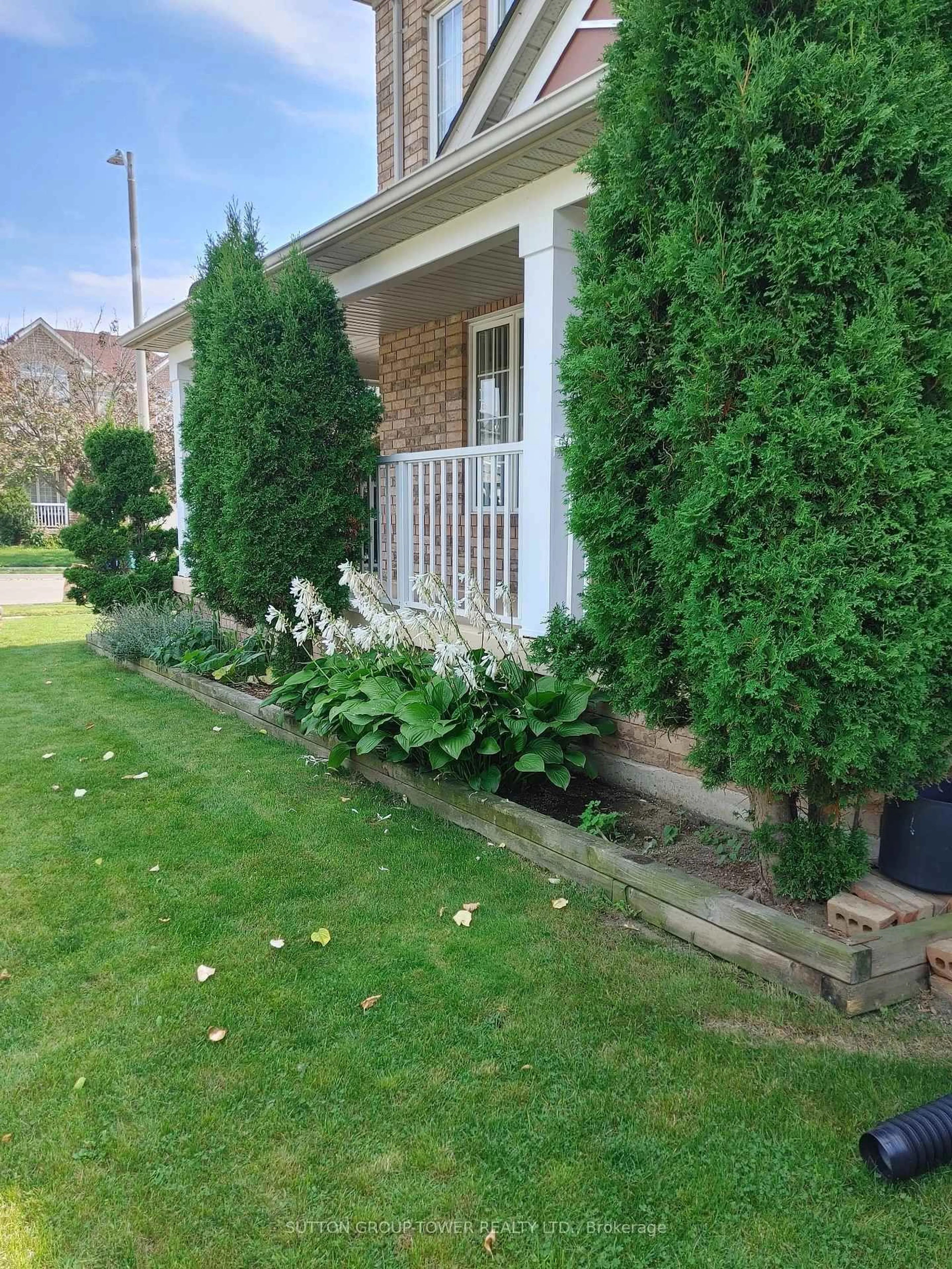 Unknown for 450 John Deisman Blvd, Vaughan Ontario L6A 3G2