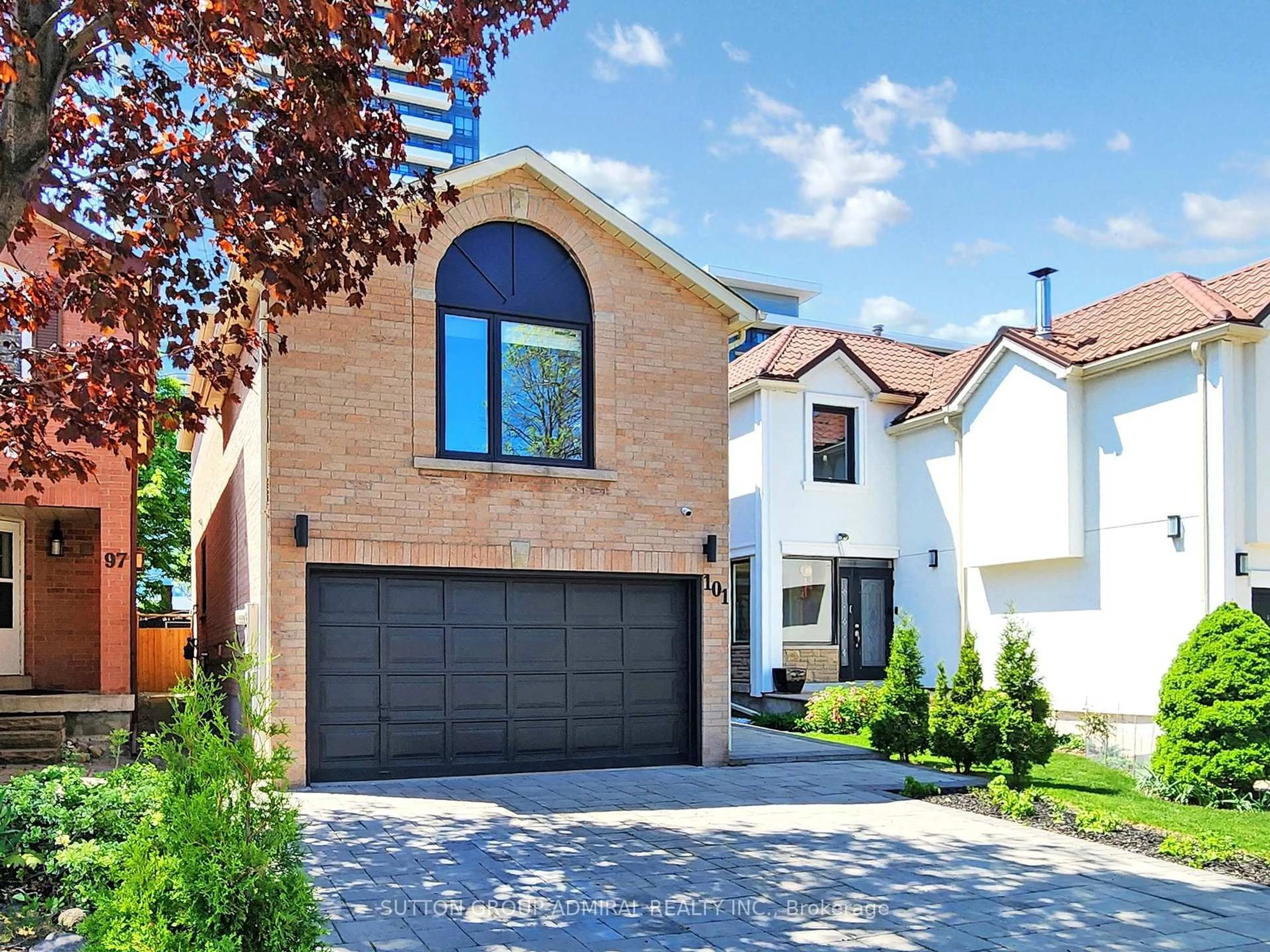 Home with brick exterior material, street for 101 Glen Cres, Vaughan Ontario L4J 4W3