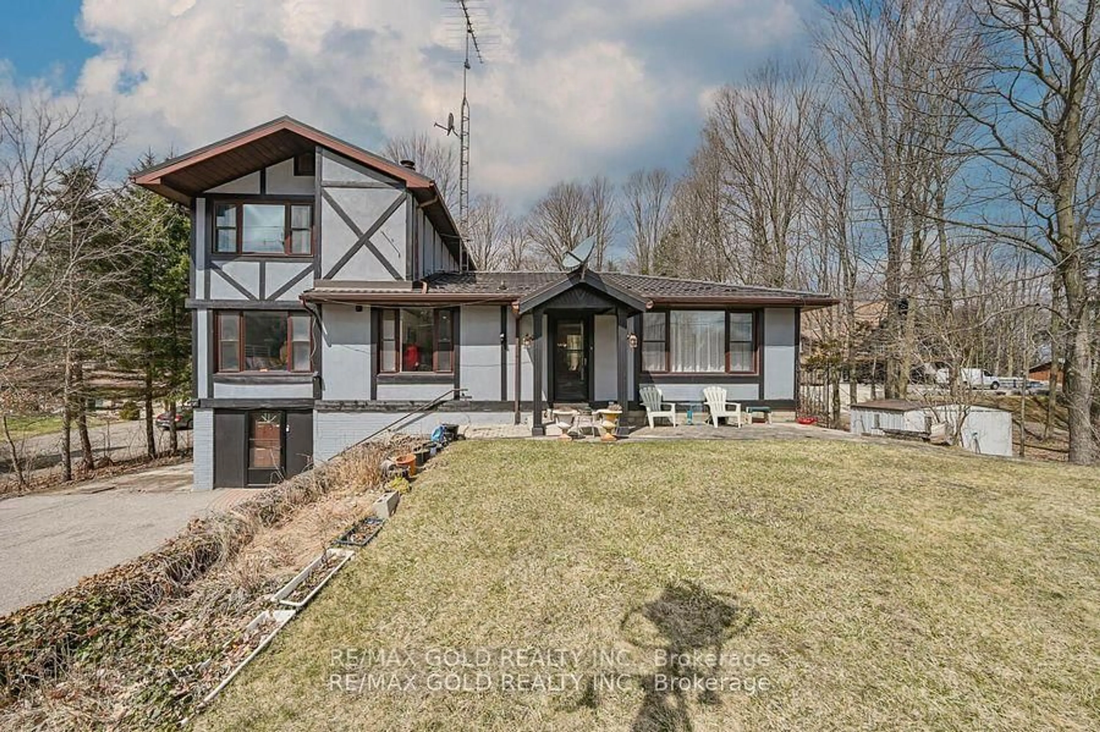 Home with brick exterior material, street for 8726 Highway 9 N/A, New Tecumseth Ontario L0G 1W0