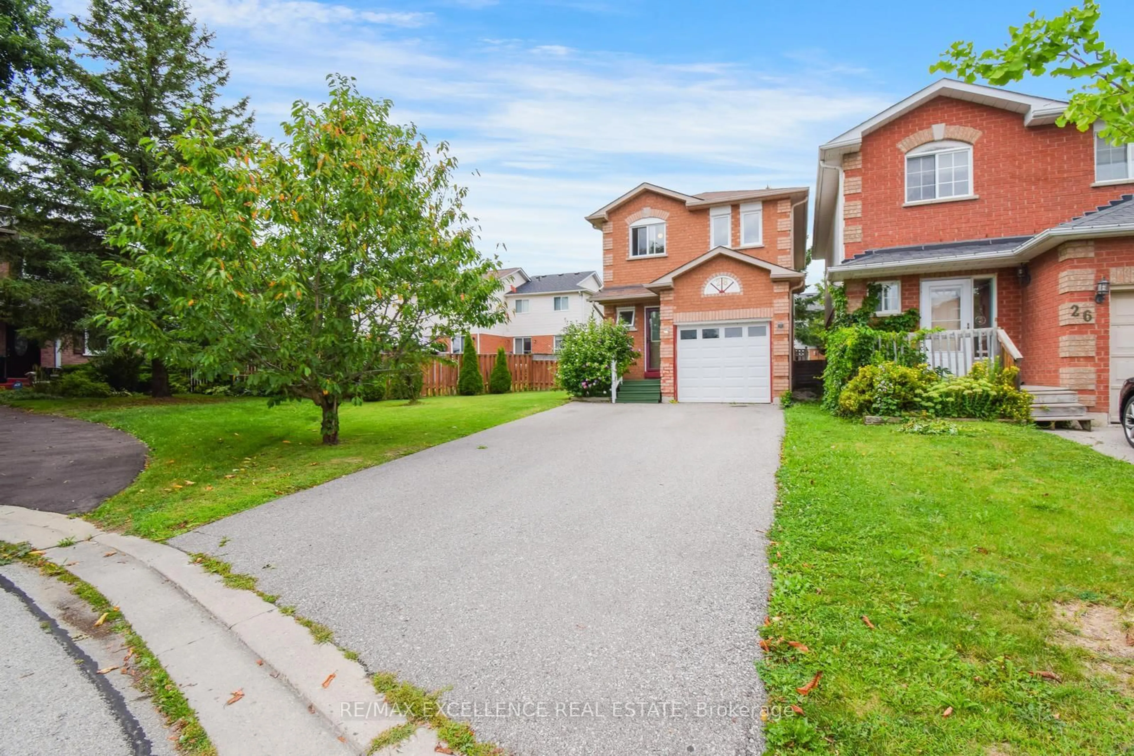 Unknown for 28 McKnight Cres, New Tecumseth Ontario L0G 1W0