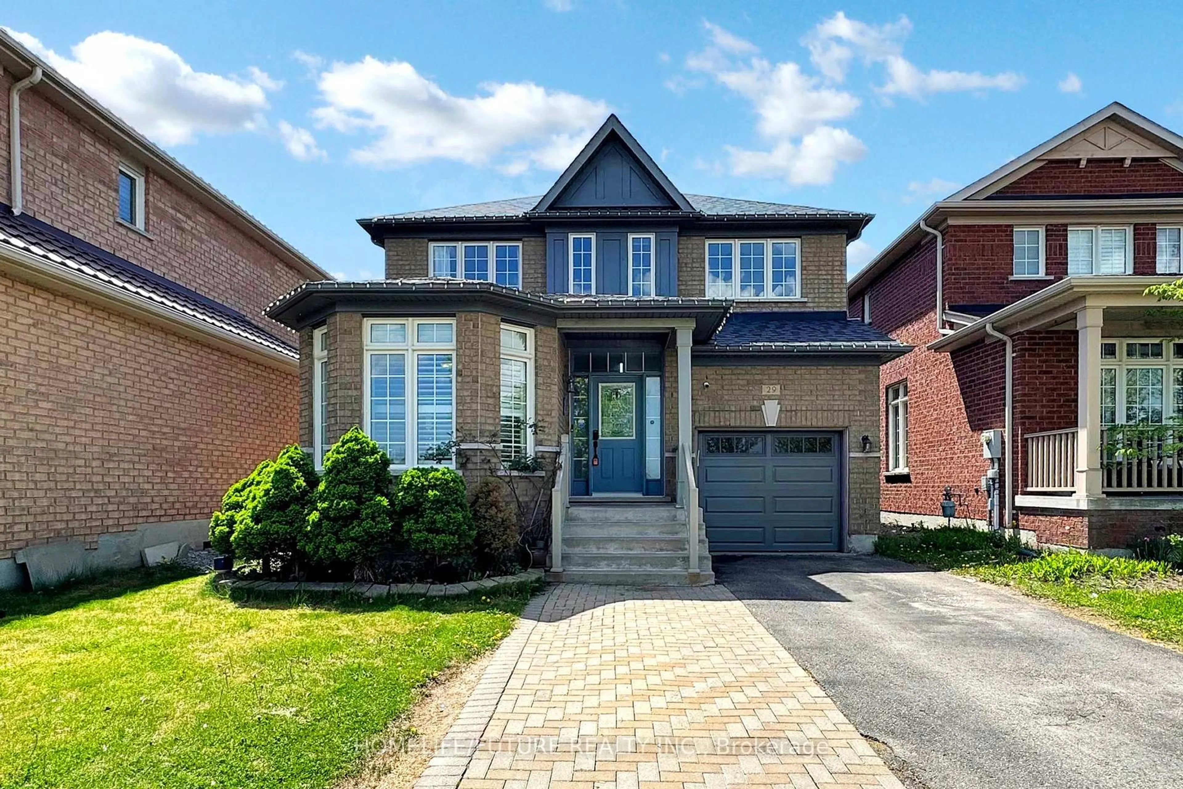 Home with brick exterior material, street for 29 Wilcliff Crt, Markham Ontario L6E 2E5