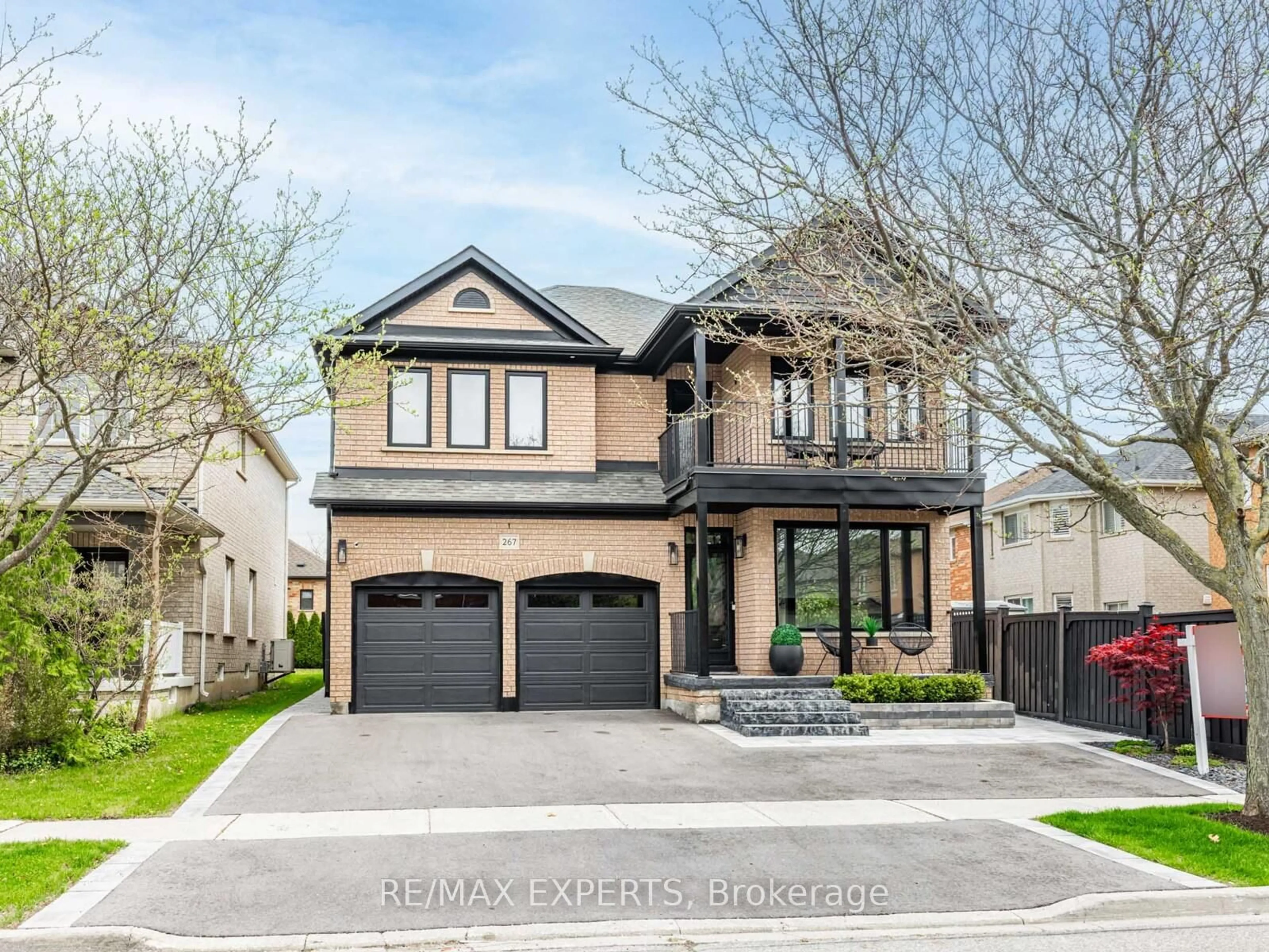 Home with brick exterior material, street for 267 Sunset Rdge, Vaughan Ontario L4H 1Z7