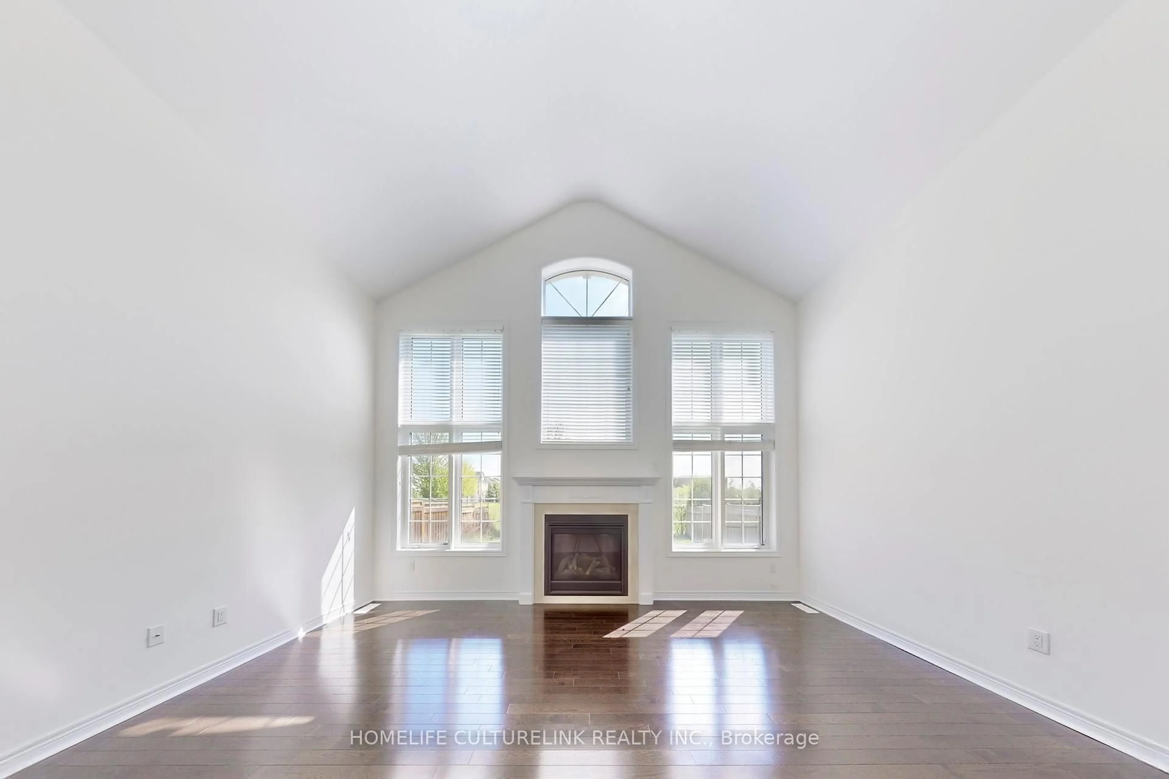 A pic of a room for 91 Chaiwood Crt, Vaughan Ontario L6A 0Z9