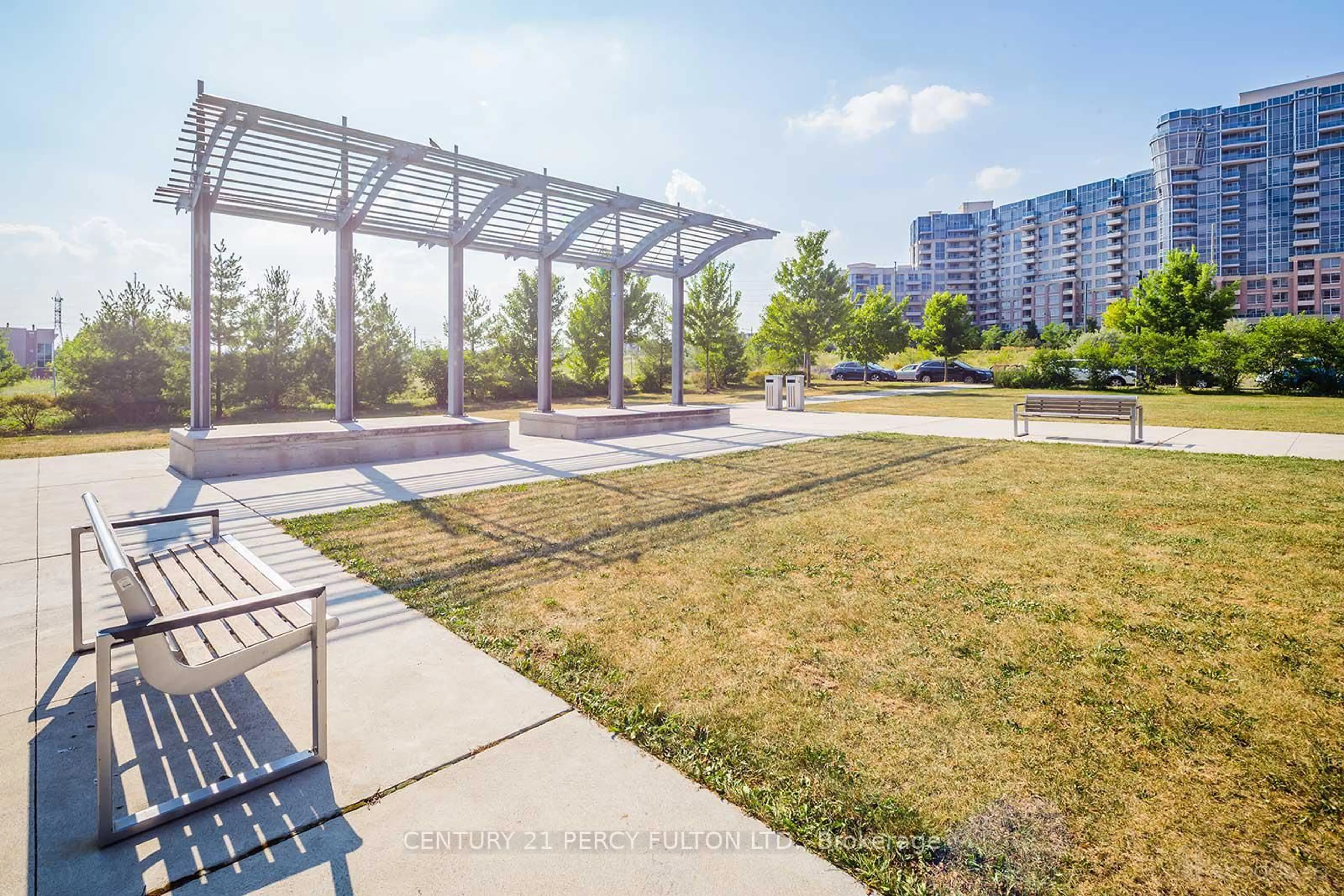 Patio, unknown for 60 South Town Centre Blvd #1209, Markham Ontario L6G 0C5