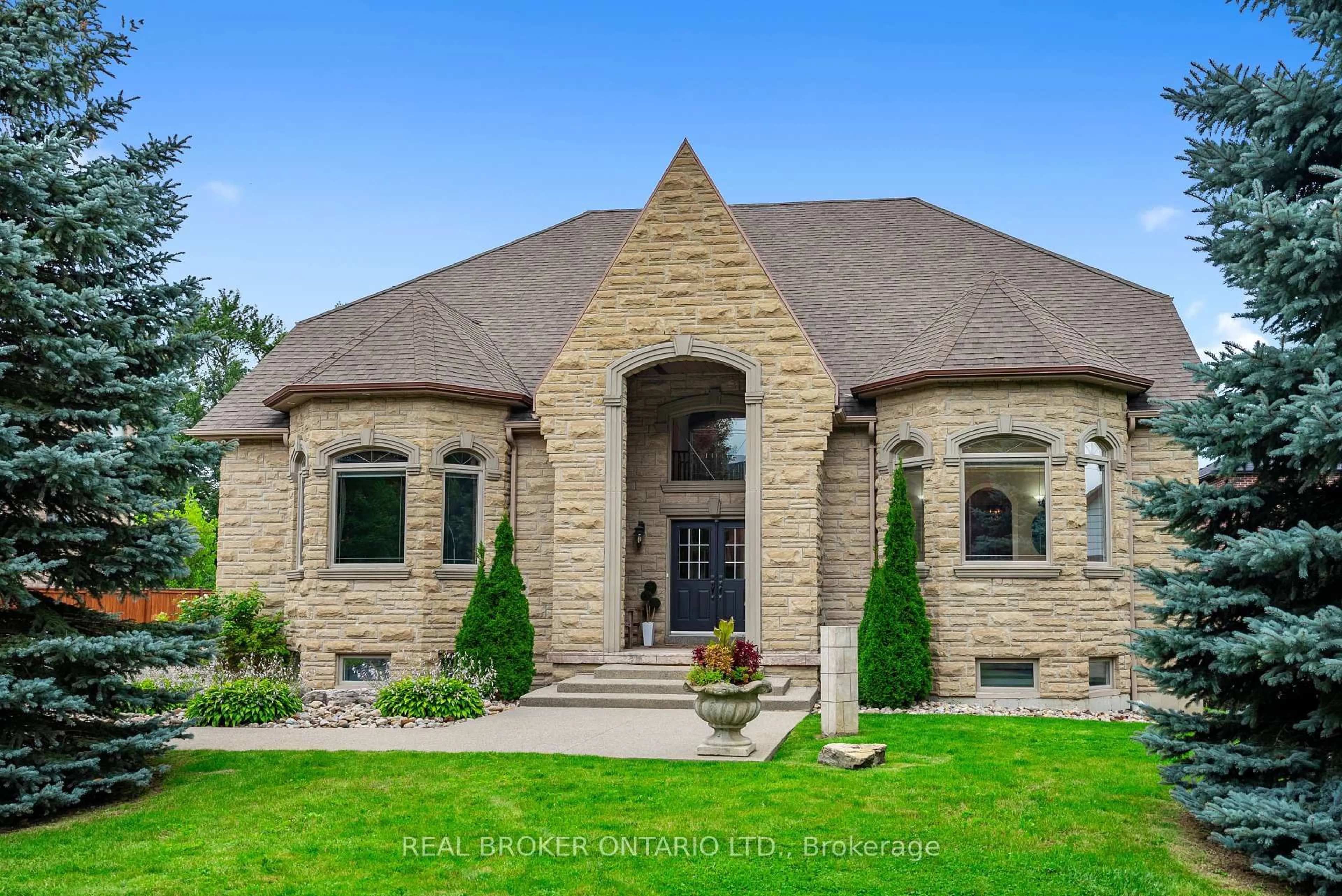 Home with brick exterior material, street for 294 Sunset Beach Rd, Richmond Hill Ontario L4E 3H2