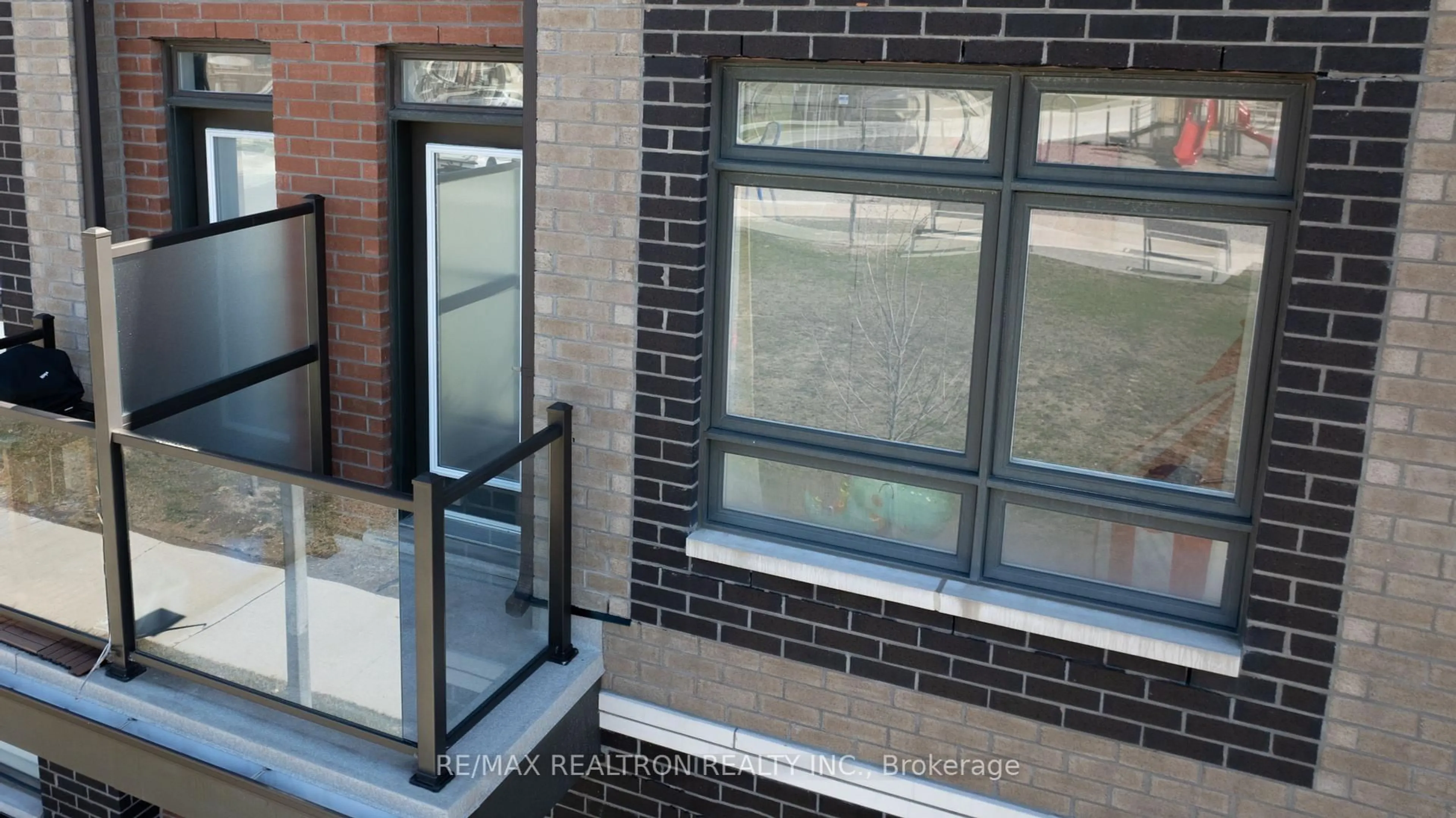Unknown for 14 Garneau St, Vaughan Ontario L4L 0M1