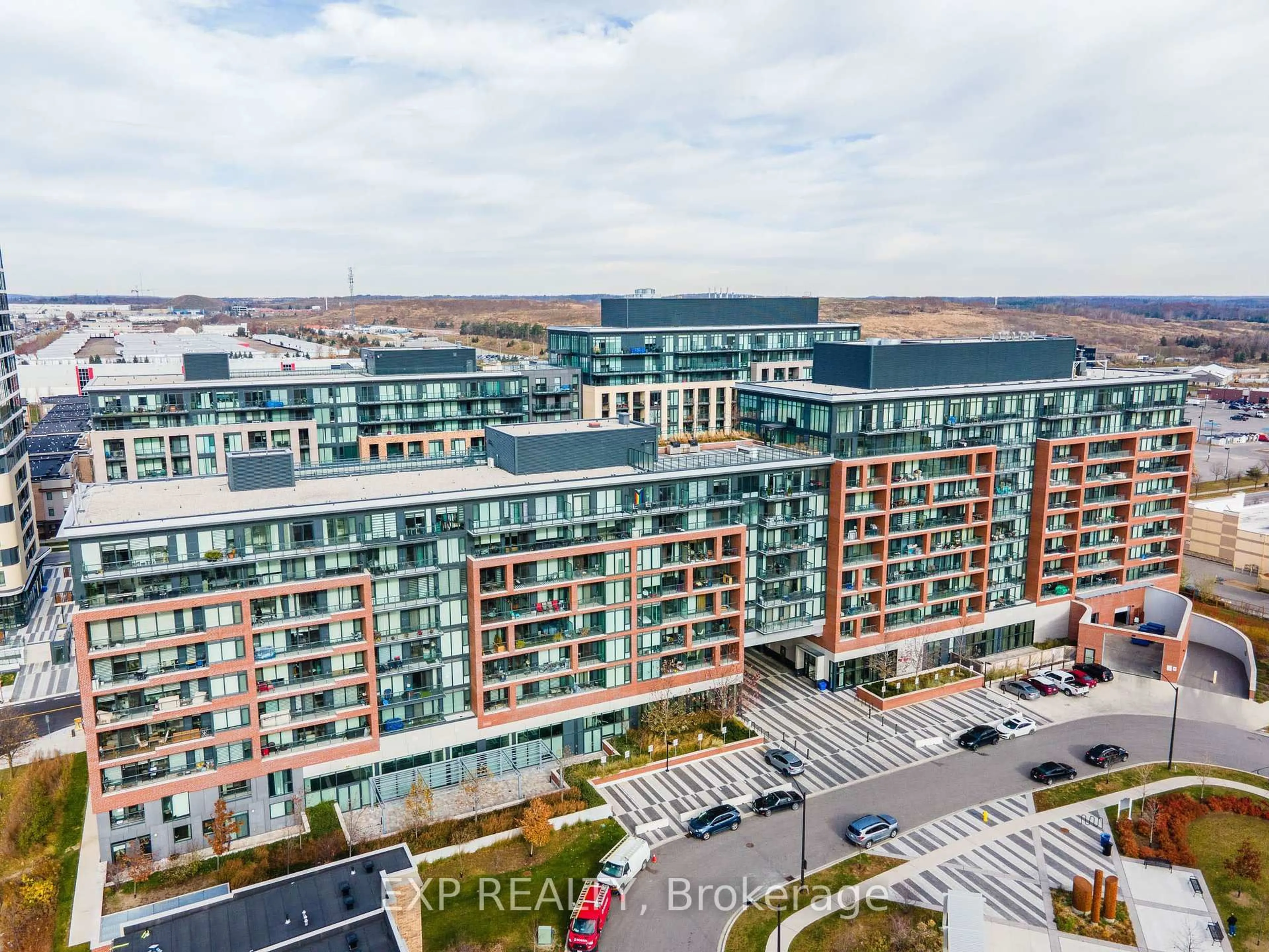 A pic from outside/outdoor area/front of a property/back of a property/a pic from drone, city buildings view from balcony for 99 Eagle Rock Way #727, Vaughan Ontario L6A 5A7
