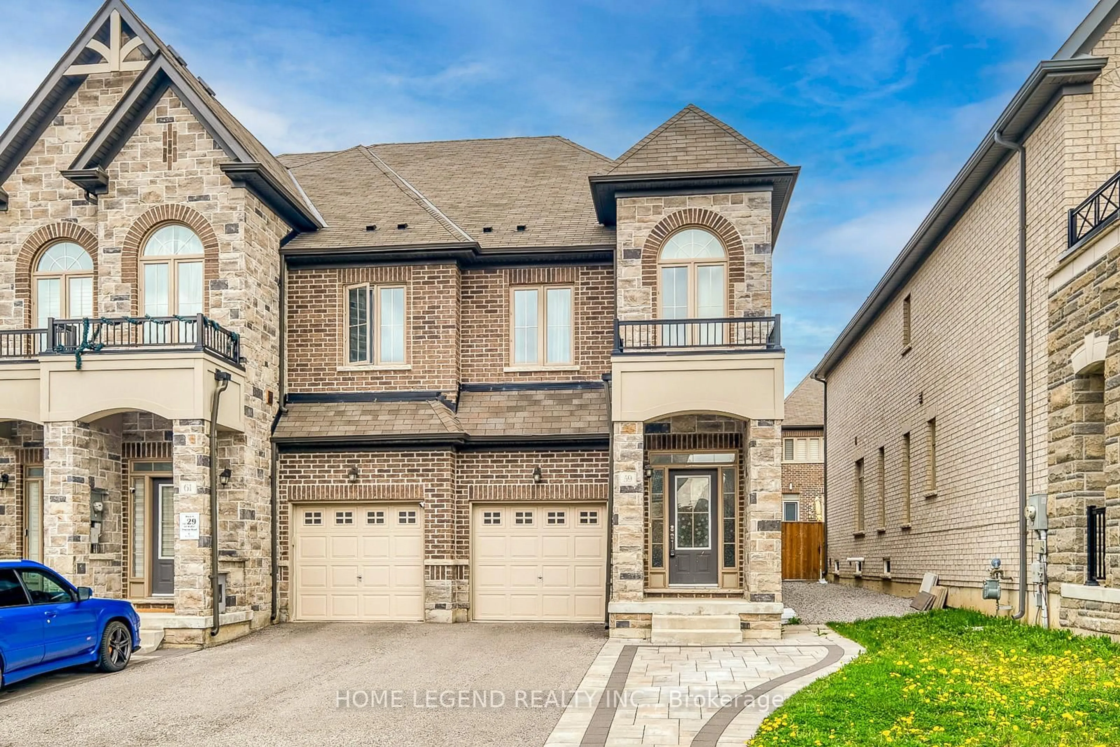 Home with brick exterior material, street for 59 Walter Proctor Rd, East Gwillimbury Ontario L9N 0P1