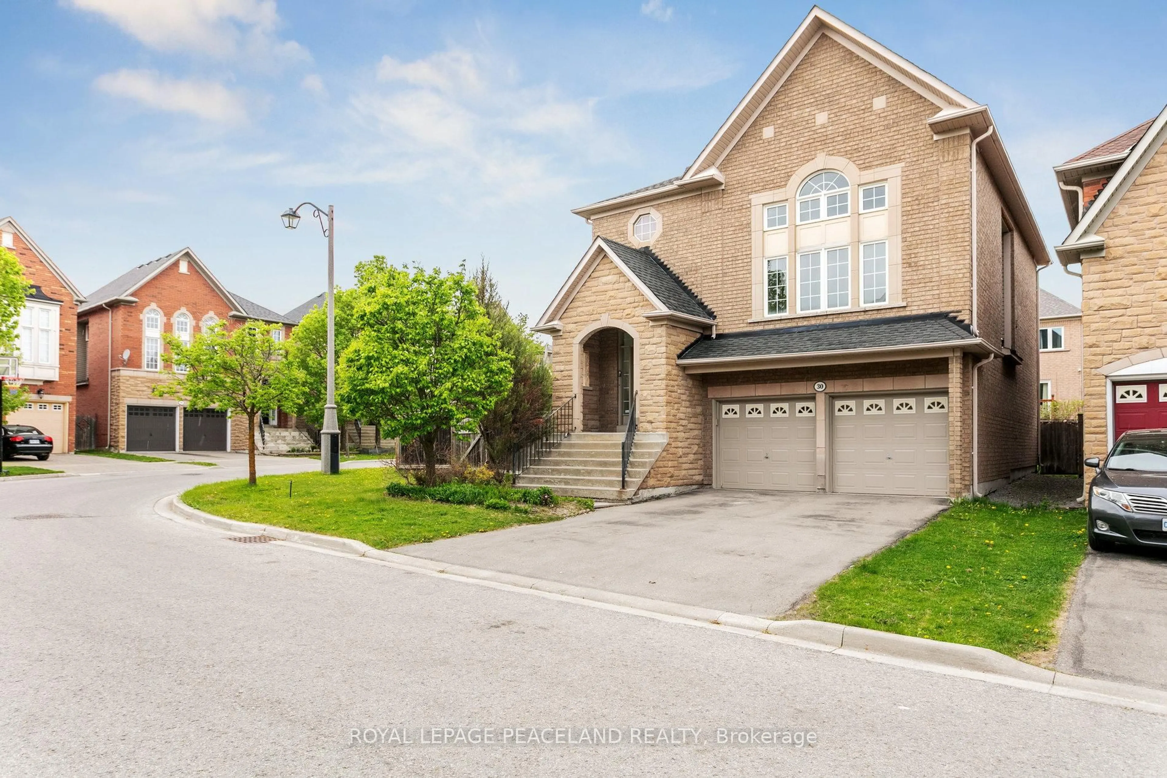 Home with brick exterior material, street for 30 Carnoustie Cres, Richmond Hill Ontario L4E 0A2