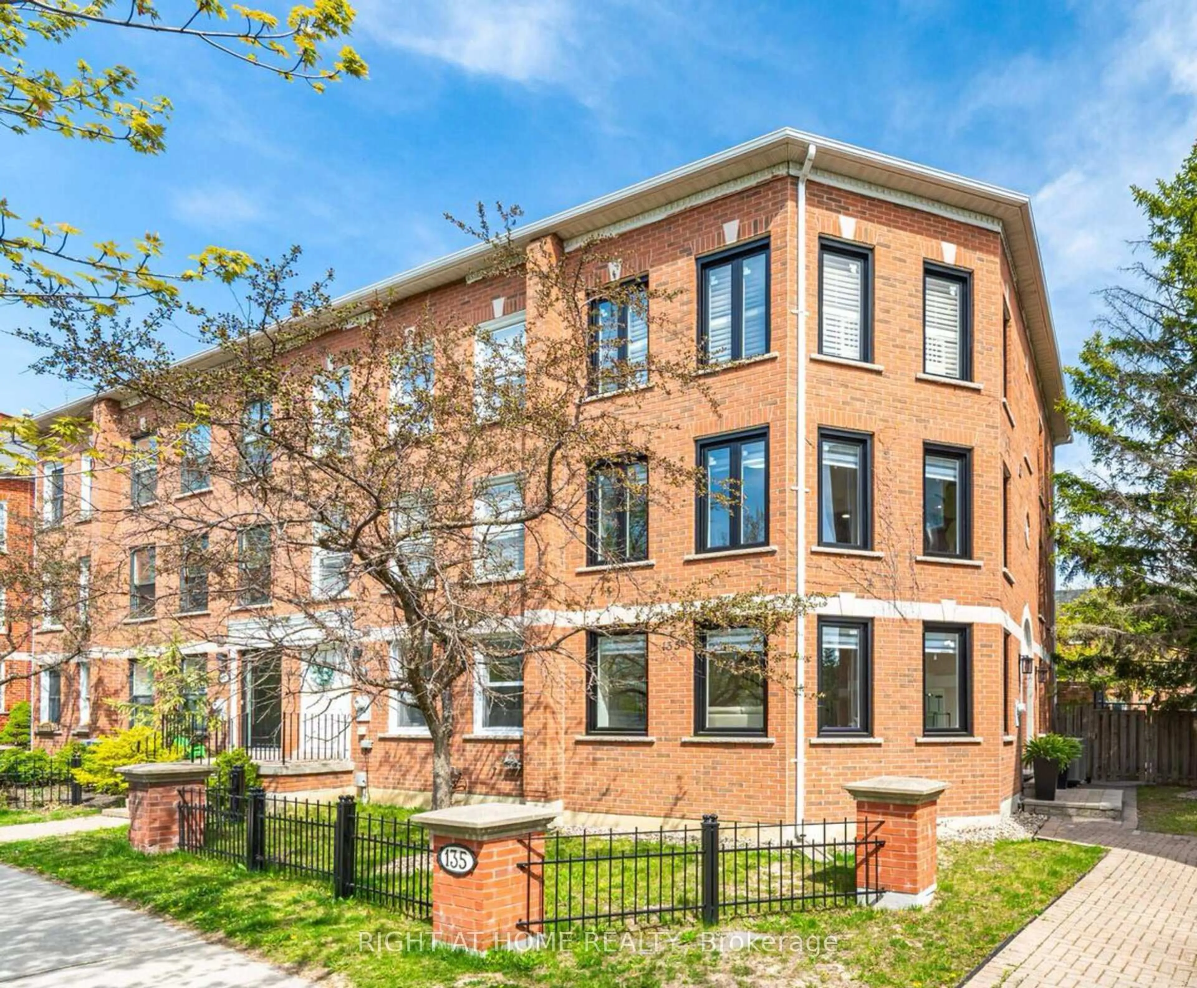 Home with brick exterior material, street for 135 John West Way, Aurora Ontario L4G 7E3