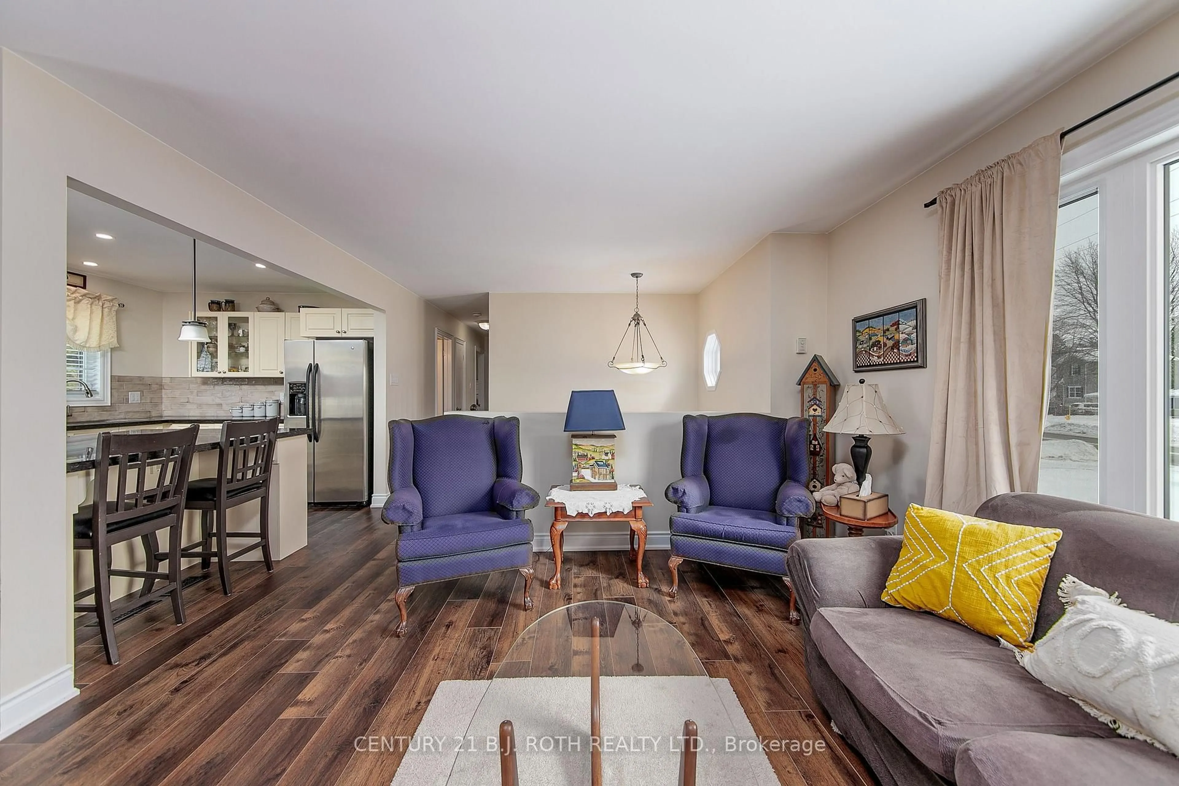 Living room with furniture, unknown for 239 Centre St, Essa Ontario L0M 1B0