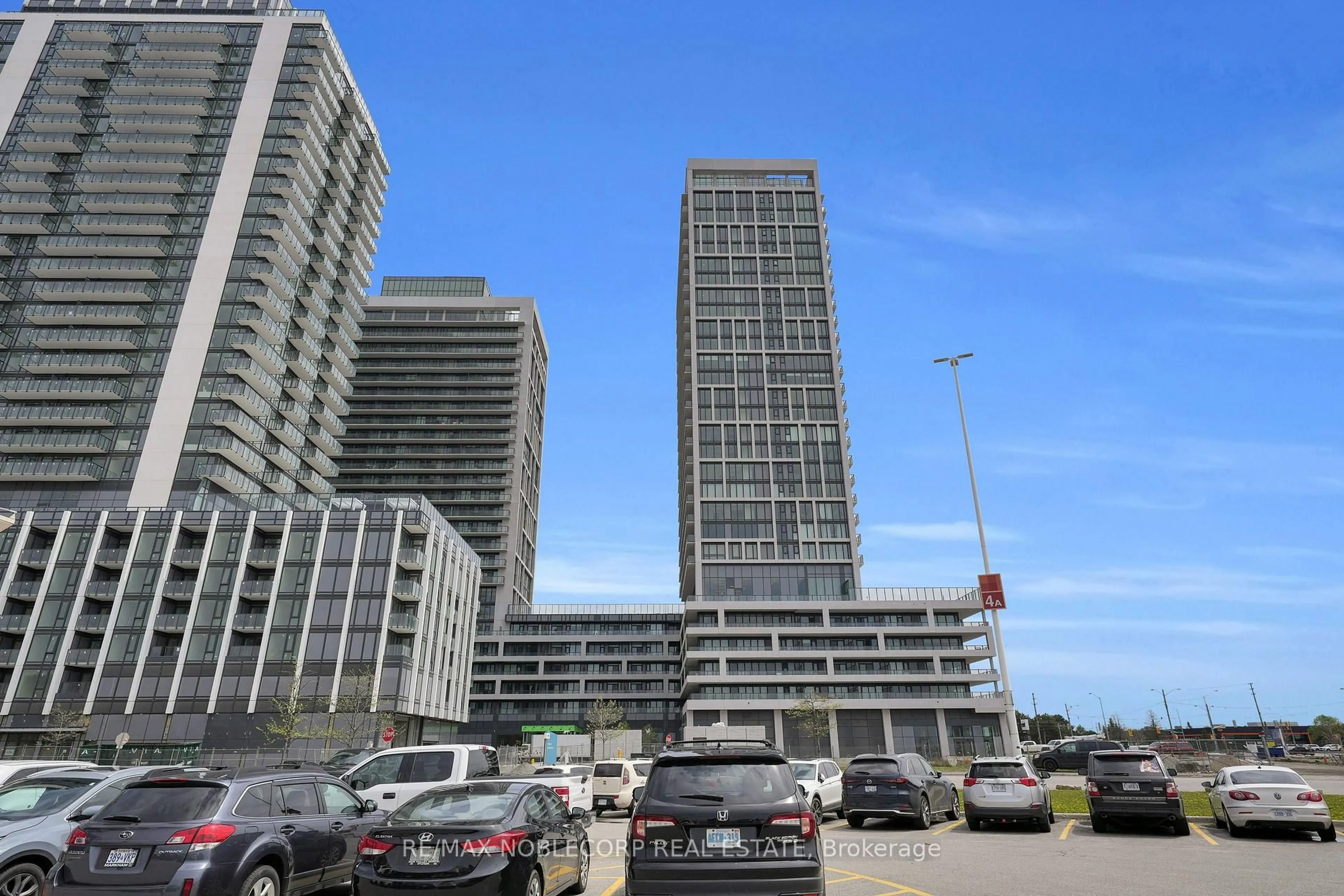Unknown for 8960 Jane St #2107, Vaughan Ontario L4K 2M9