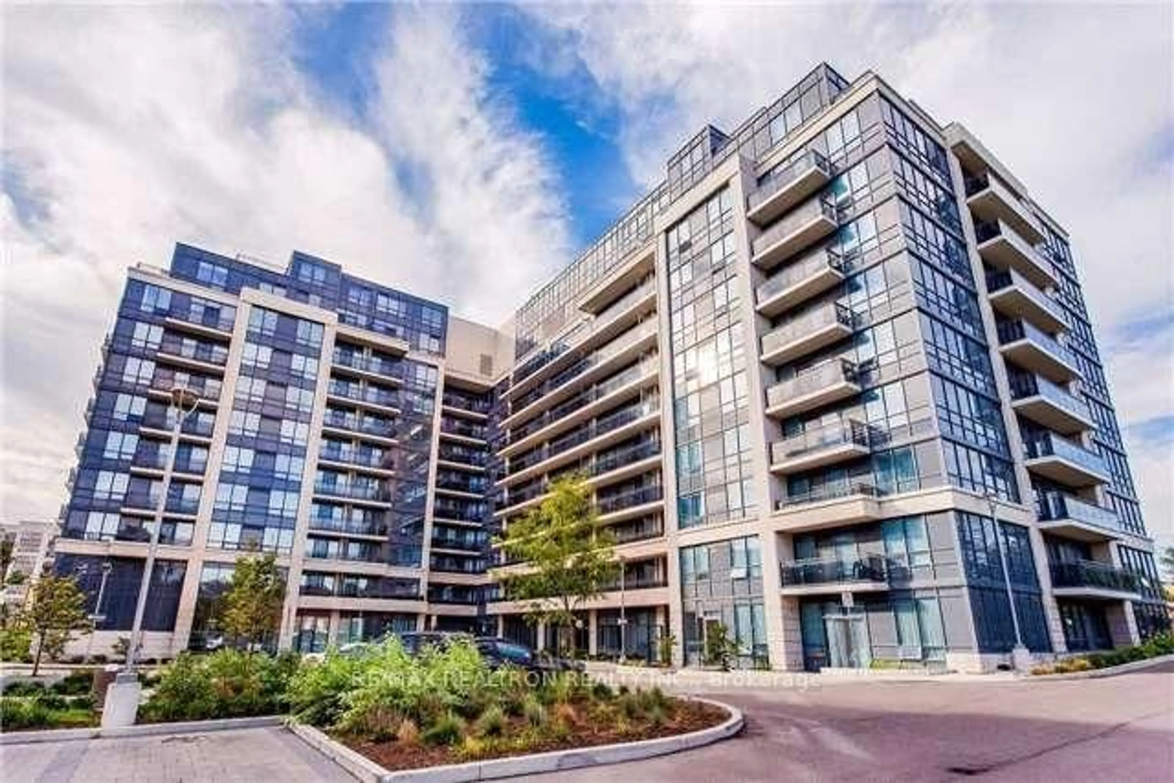 Unknown for 370 Highway 7 St #507, Richmond Hill Ontario L4B 0C4