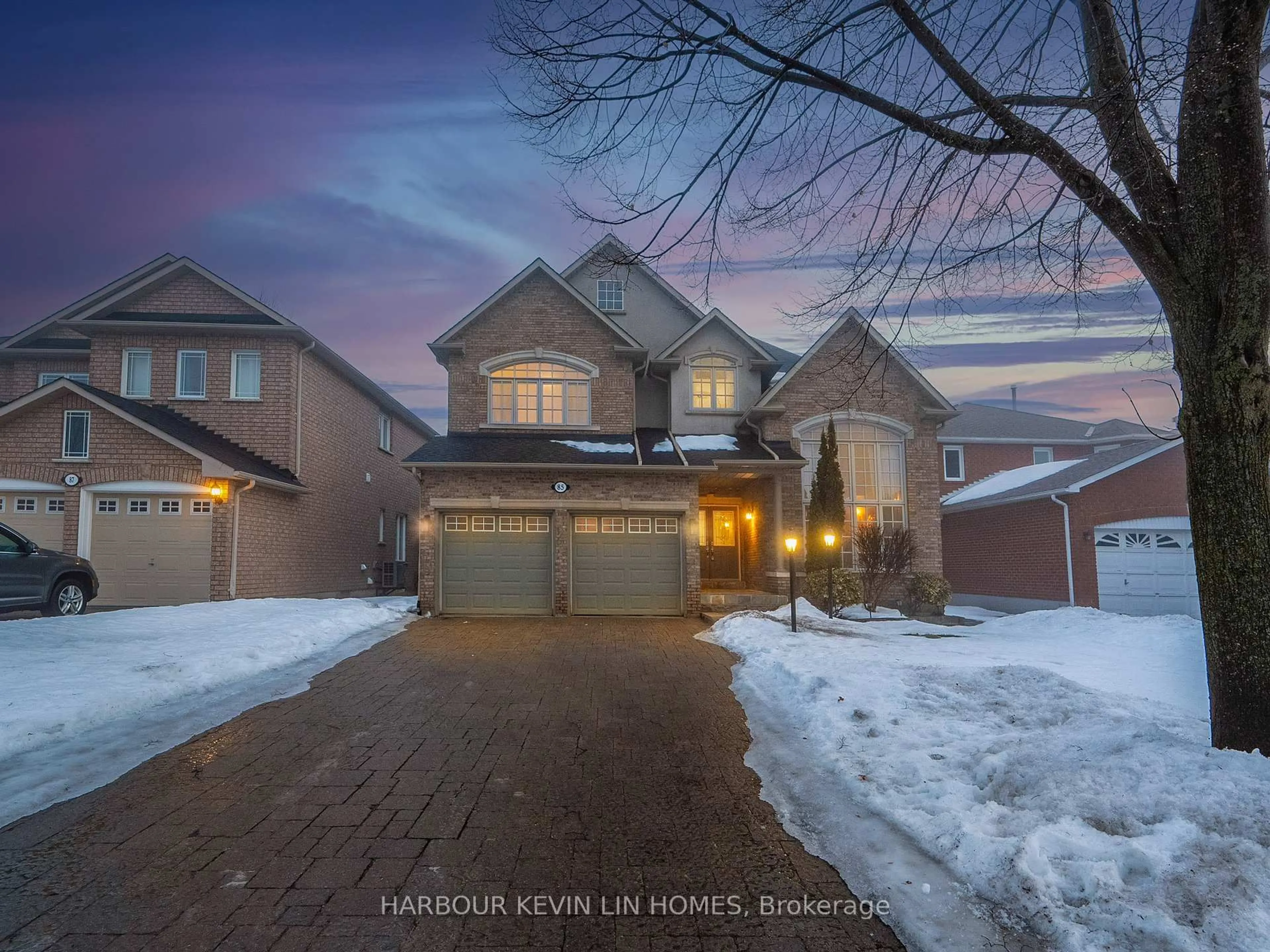 Unknown for 85 Lagani Ave, Richmond Hill Ontario L4B 3C6