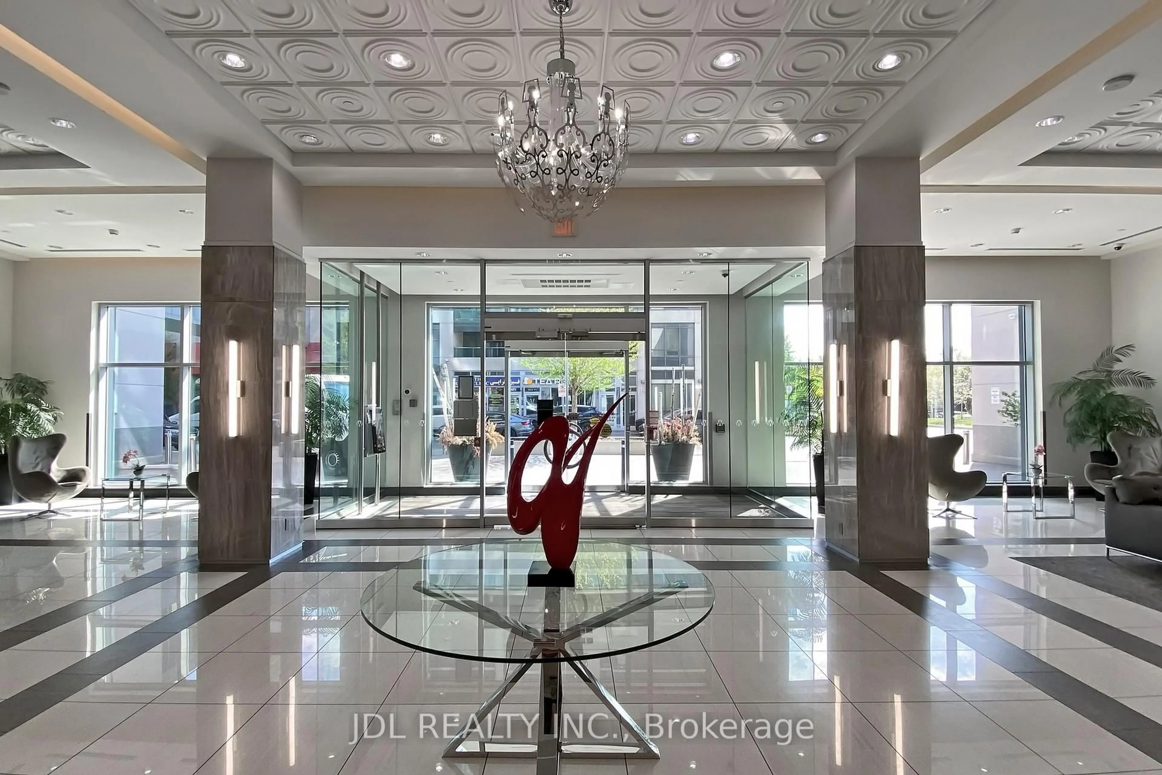 Lobby for 7171 Yonge St #736, Markham Ontario L3T 0C5