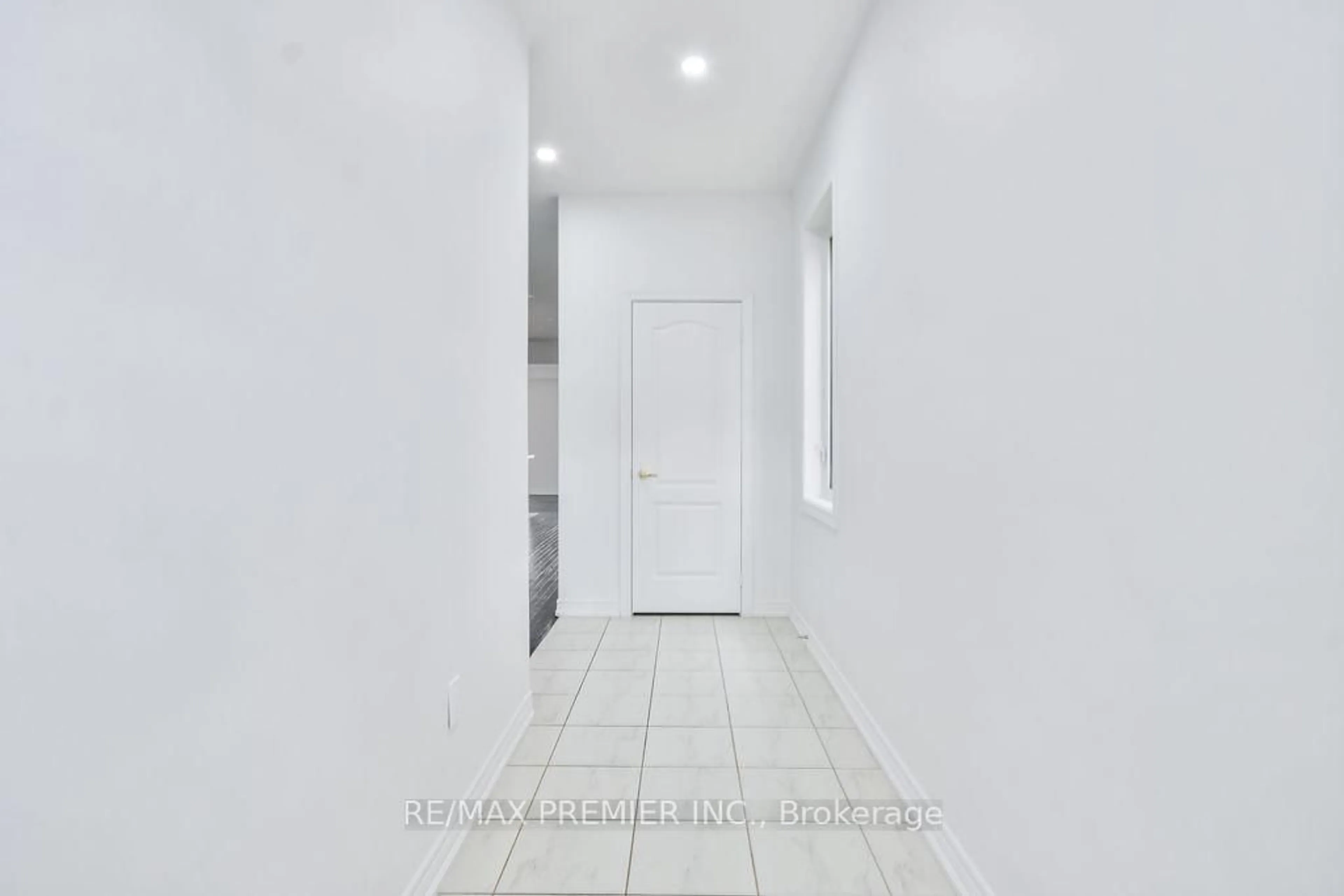 Unknown for 51 Sasco Way, Essa Ontario L0M 1B4