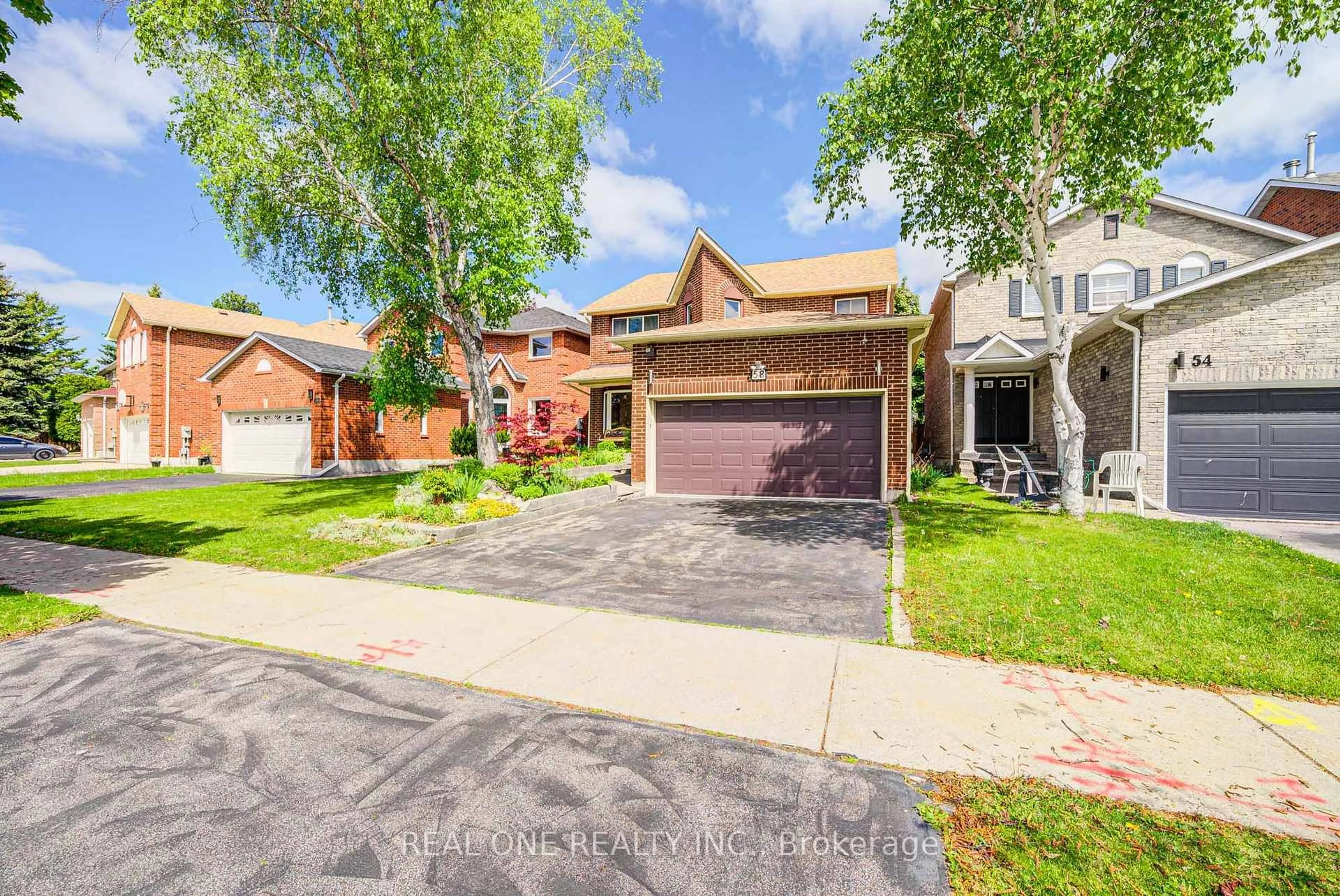 A pic from outside/outdoor area/front of a property/back of a property/a pic from drone, street for 58 Joseph Aaron Blvd, Vaughan Ontario L4J 6J1