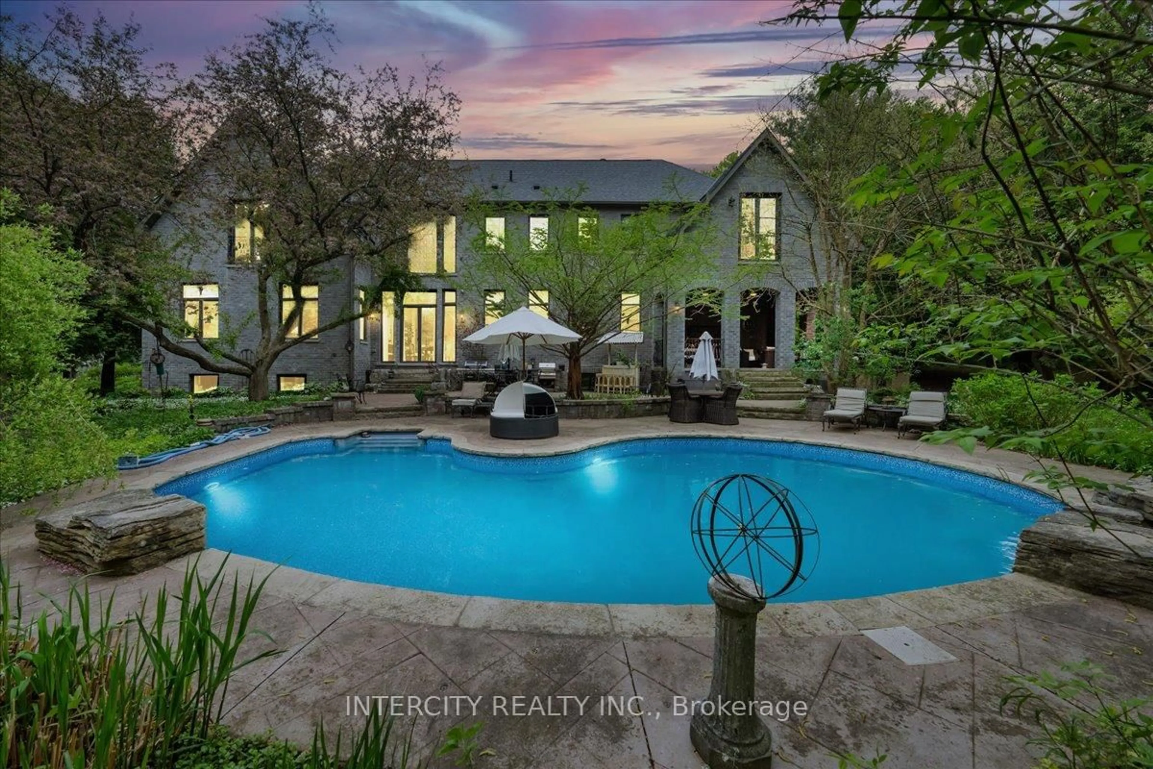 Pool for 15600 7th Concession Rd, King Ontario L7B 0G4