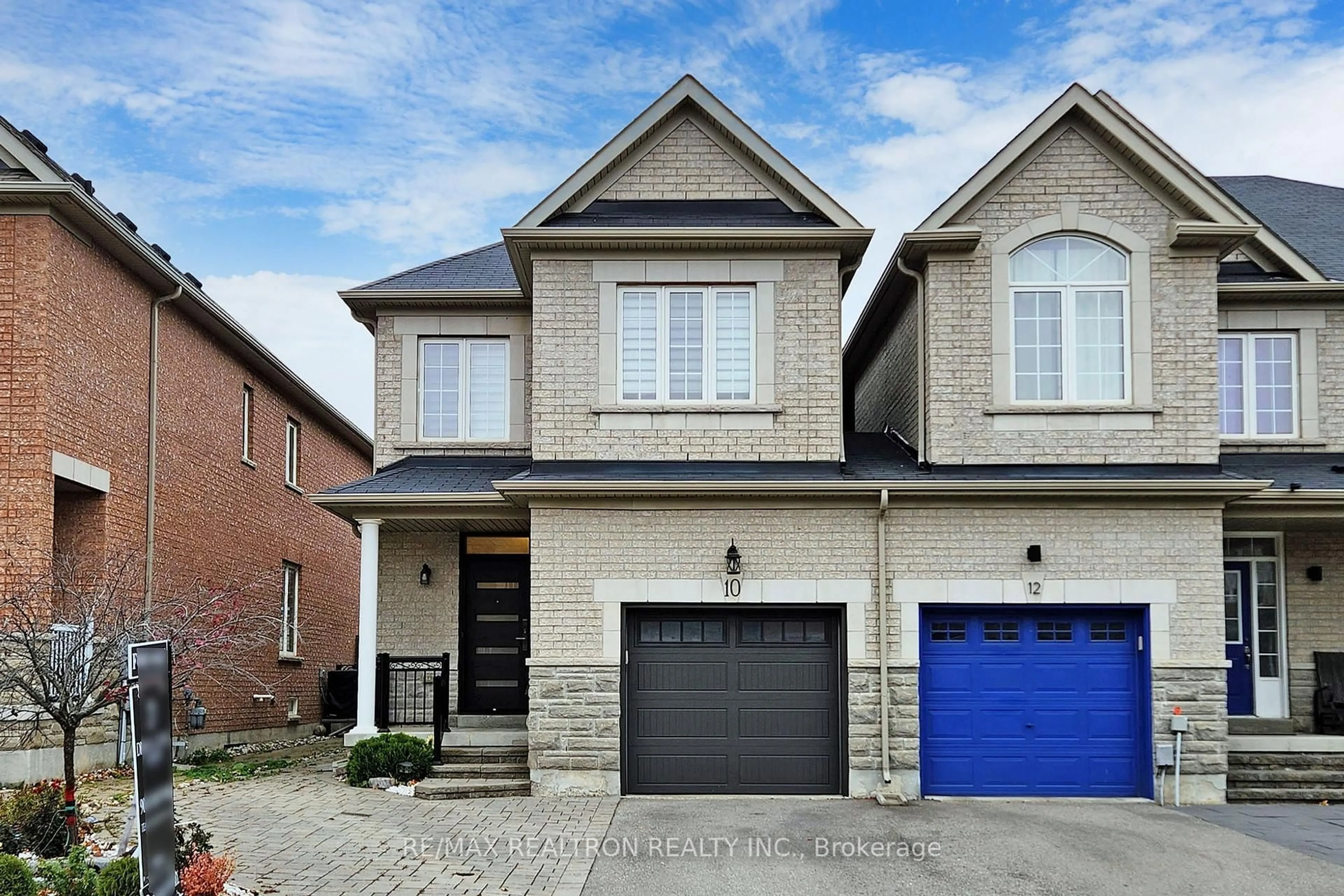 Home with brick exterior material, street for 10 Napanee St, Richmond Hill Ontario L4E 0X4
