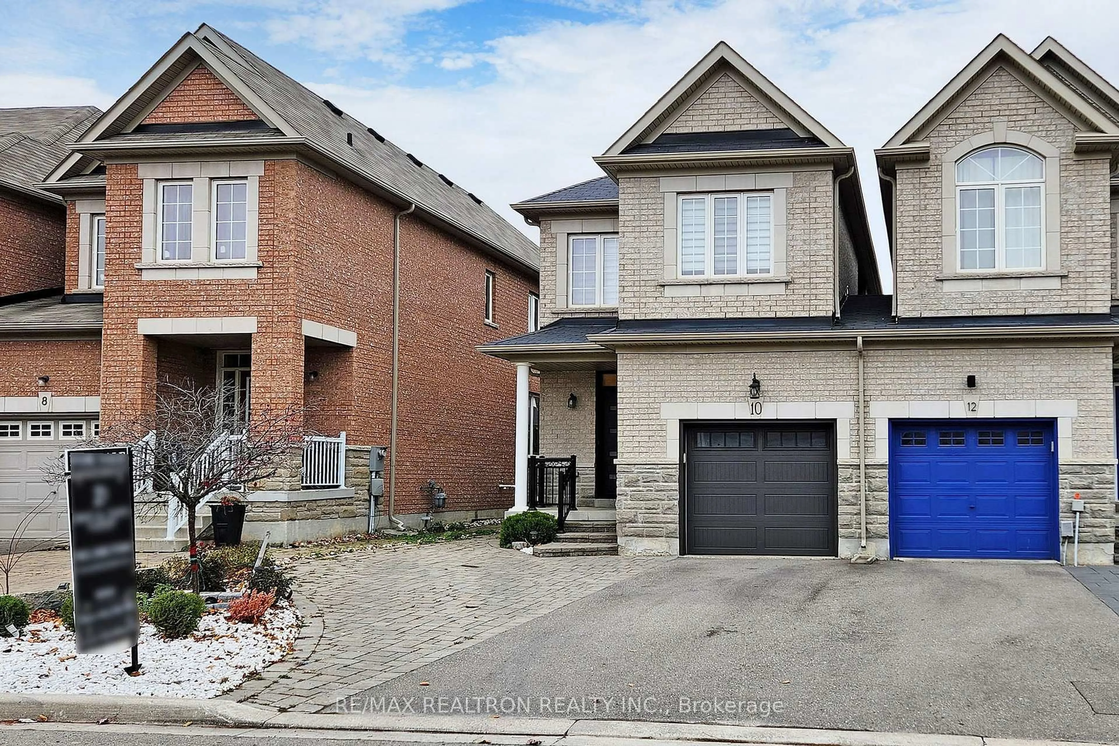 Home with brick exterior material, street for 10 Napanee St, Richmond Hill Ontario L4E 0X4
