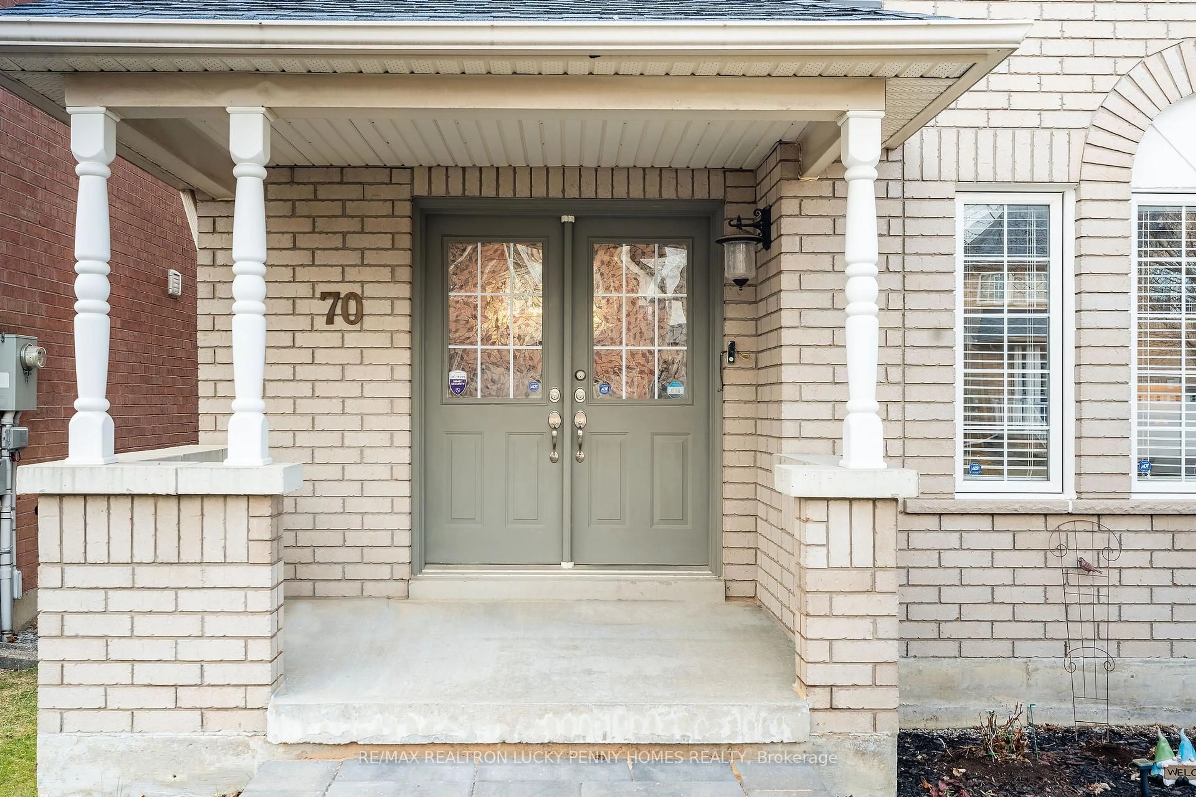 Unknown for 70 Lucien St, Markham Ontario L3R 5E1