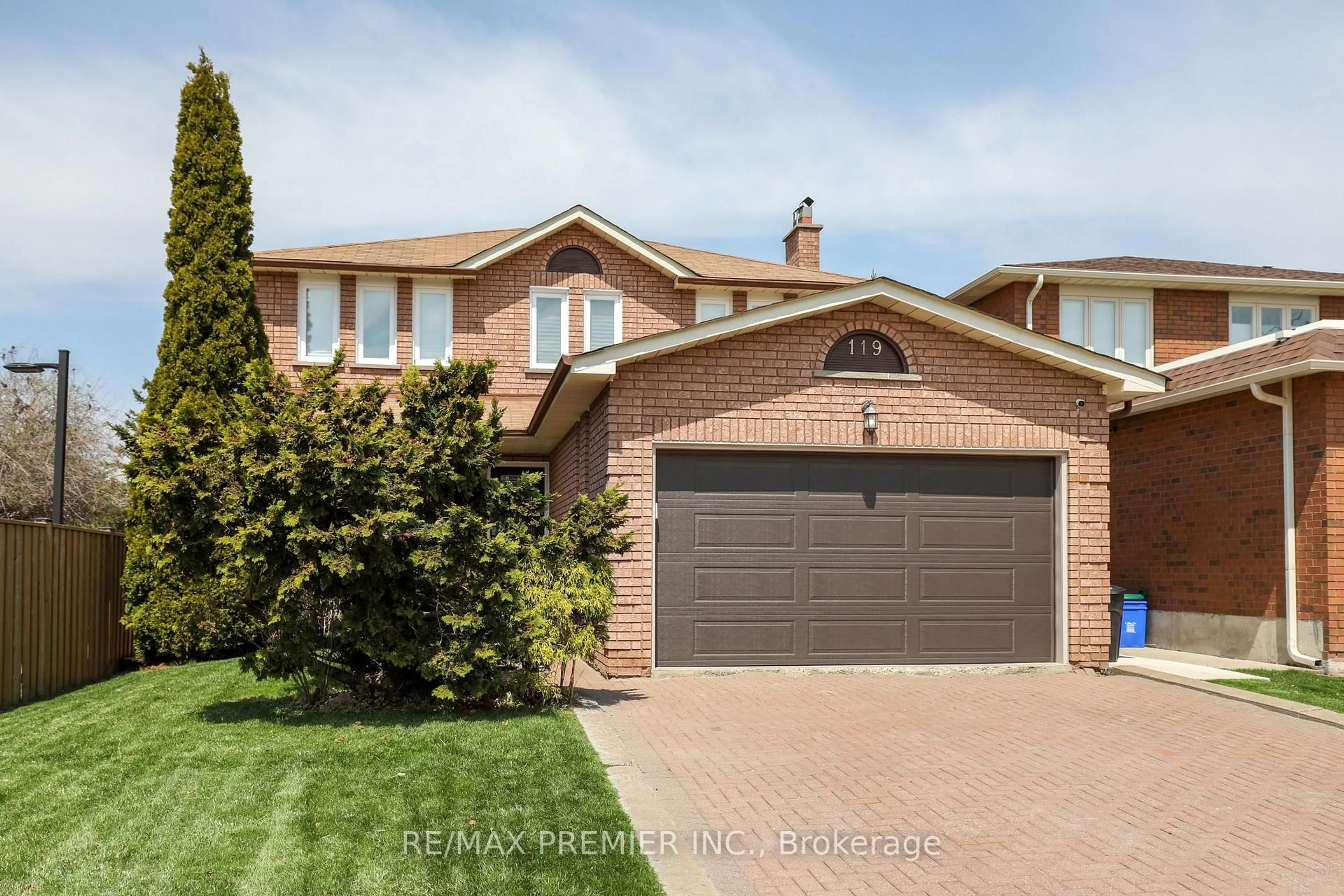 Home with brick exterior material, street for 119 Nestor Cres, Vaughan Ontario L4L 5A6