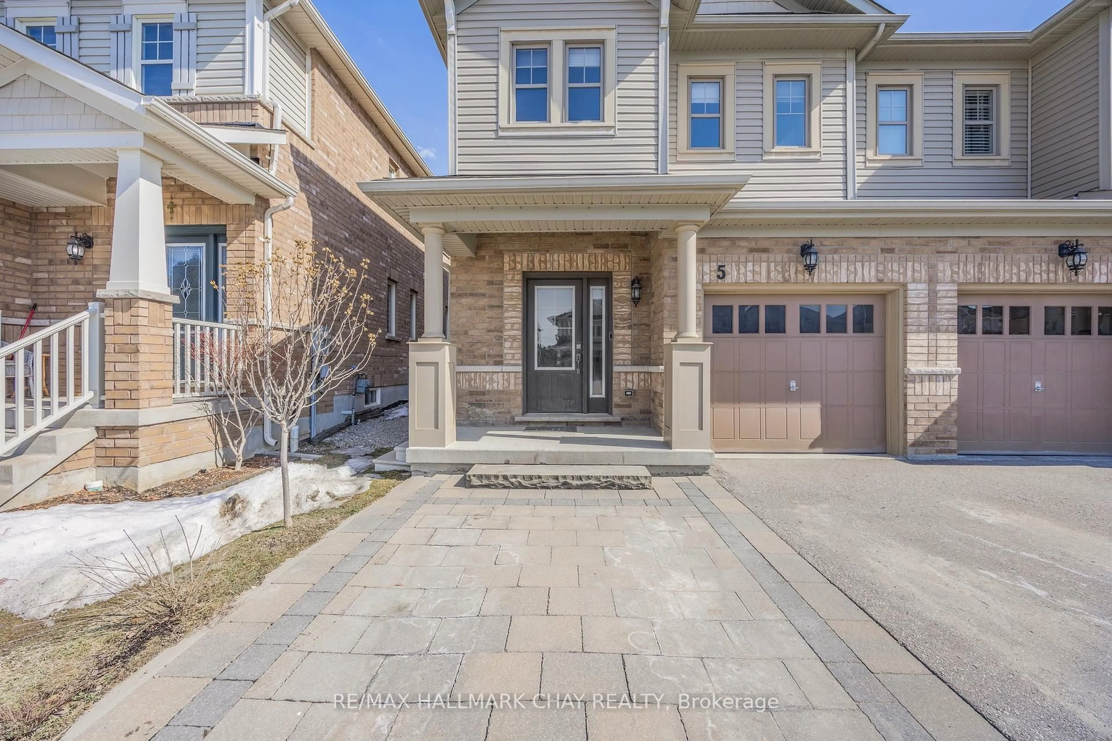 Unknown for 5 Hoard Ave, New Tecumseth Ontario L9R 0M4