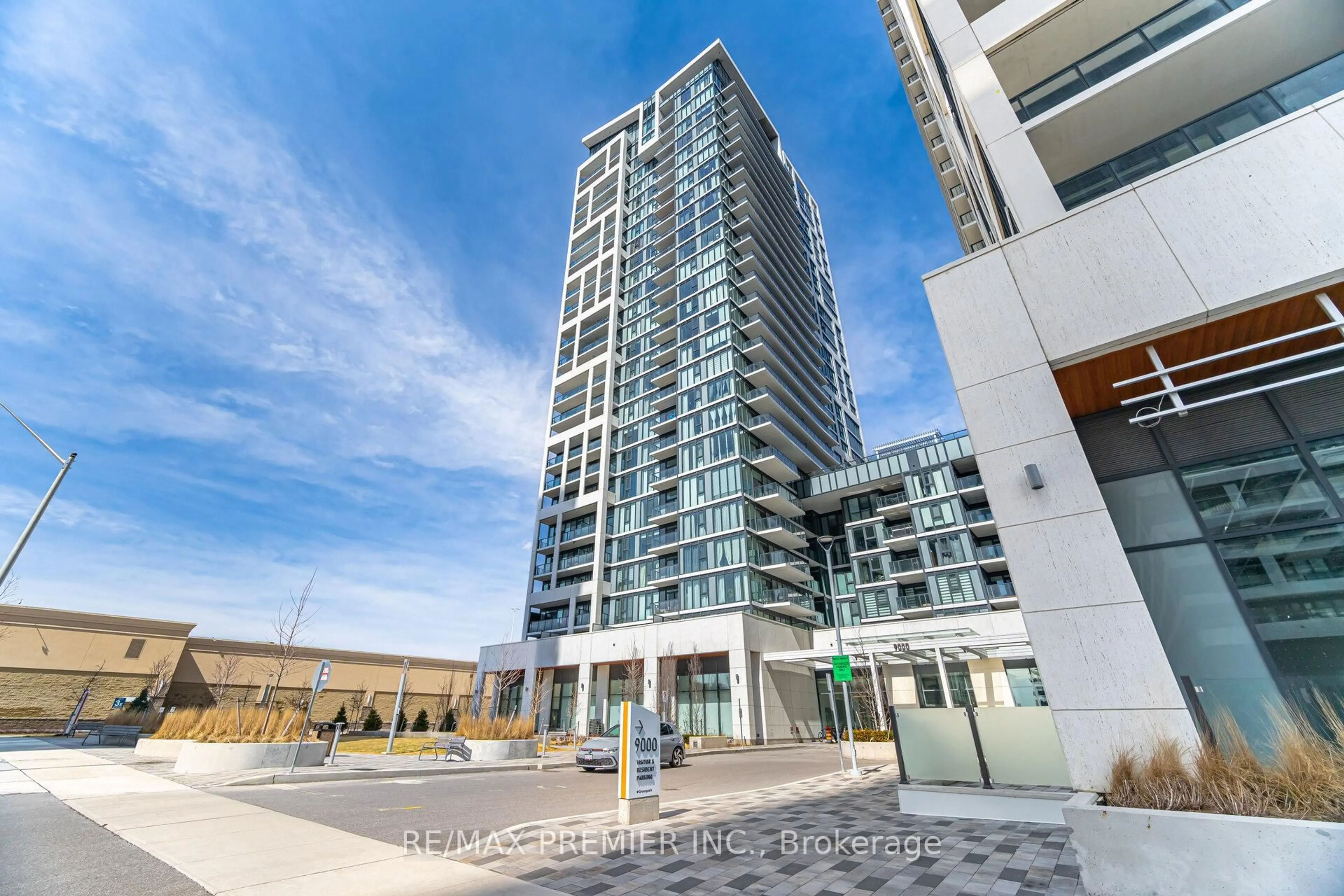 Unknown for 9000 Jane St #1024, Vaughan Ontario L4K 0M6