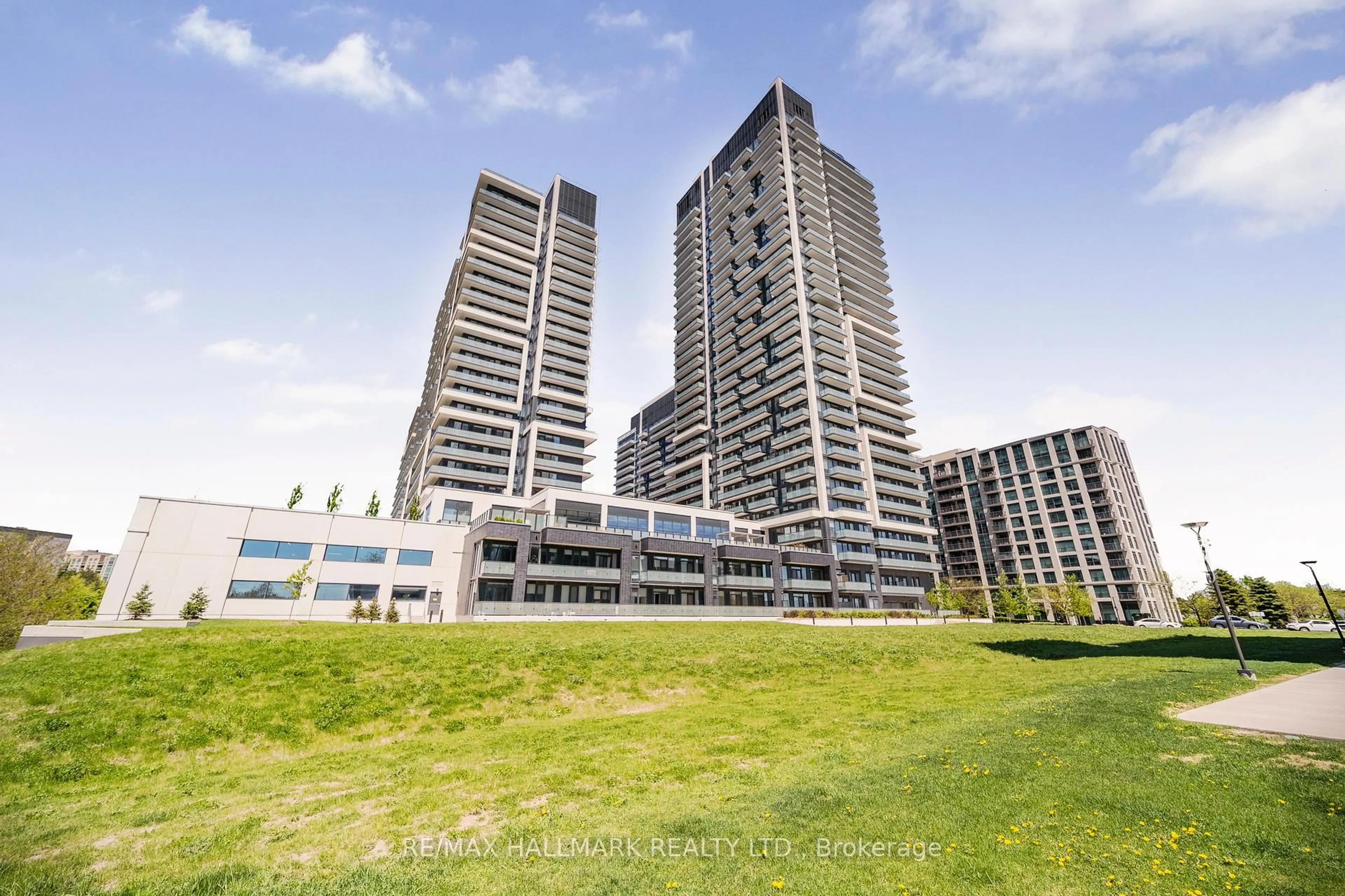Unknown for 105 Oneida Cres #1911, Richmond Hill Ontario L4B 0H6