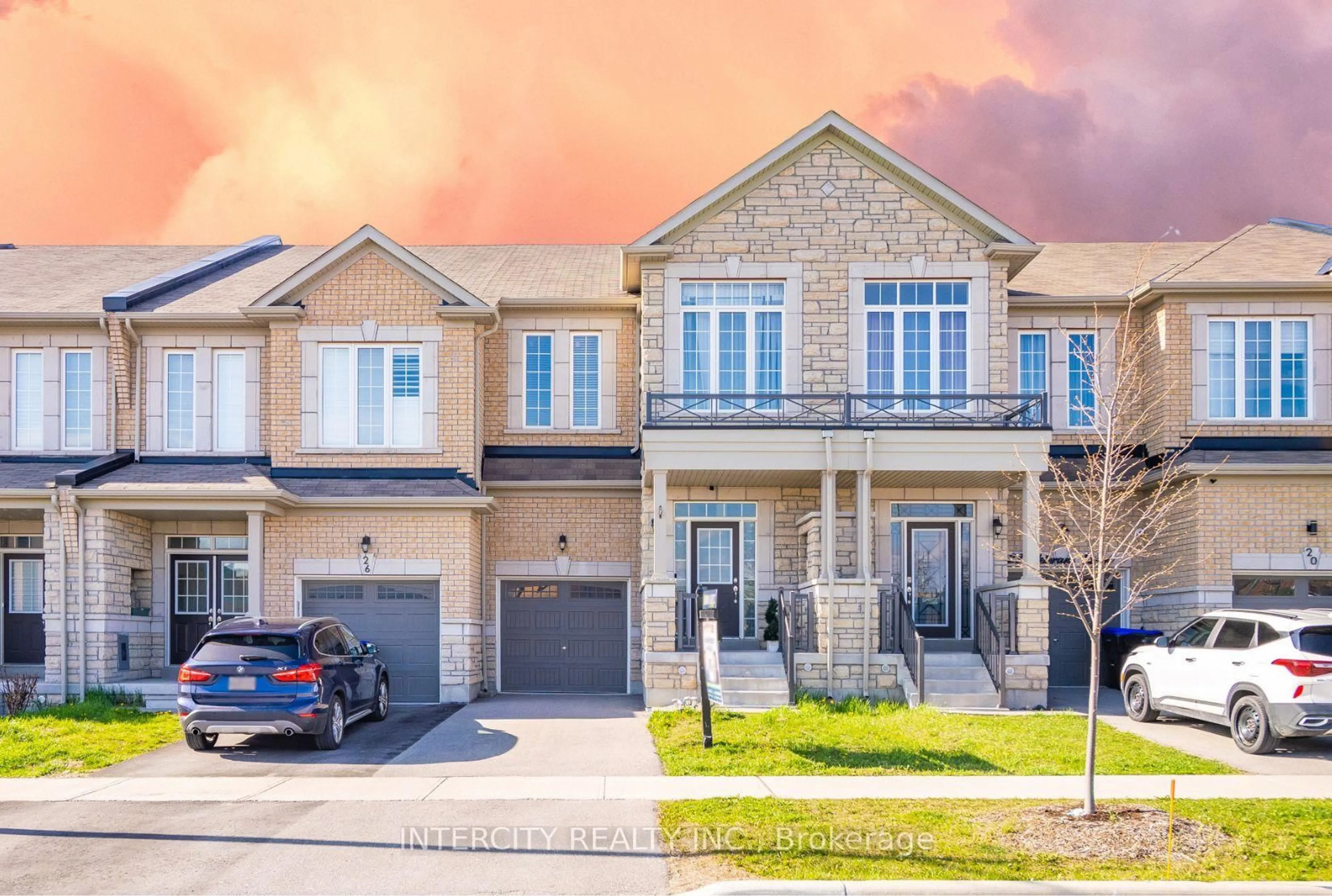 Home with brick exterior material, street for 24 Veterans St, Bradford West Gwillimbury Ontario L3Z 4L3