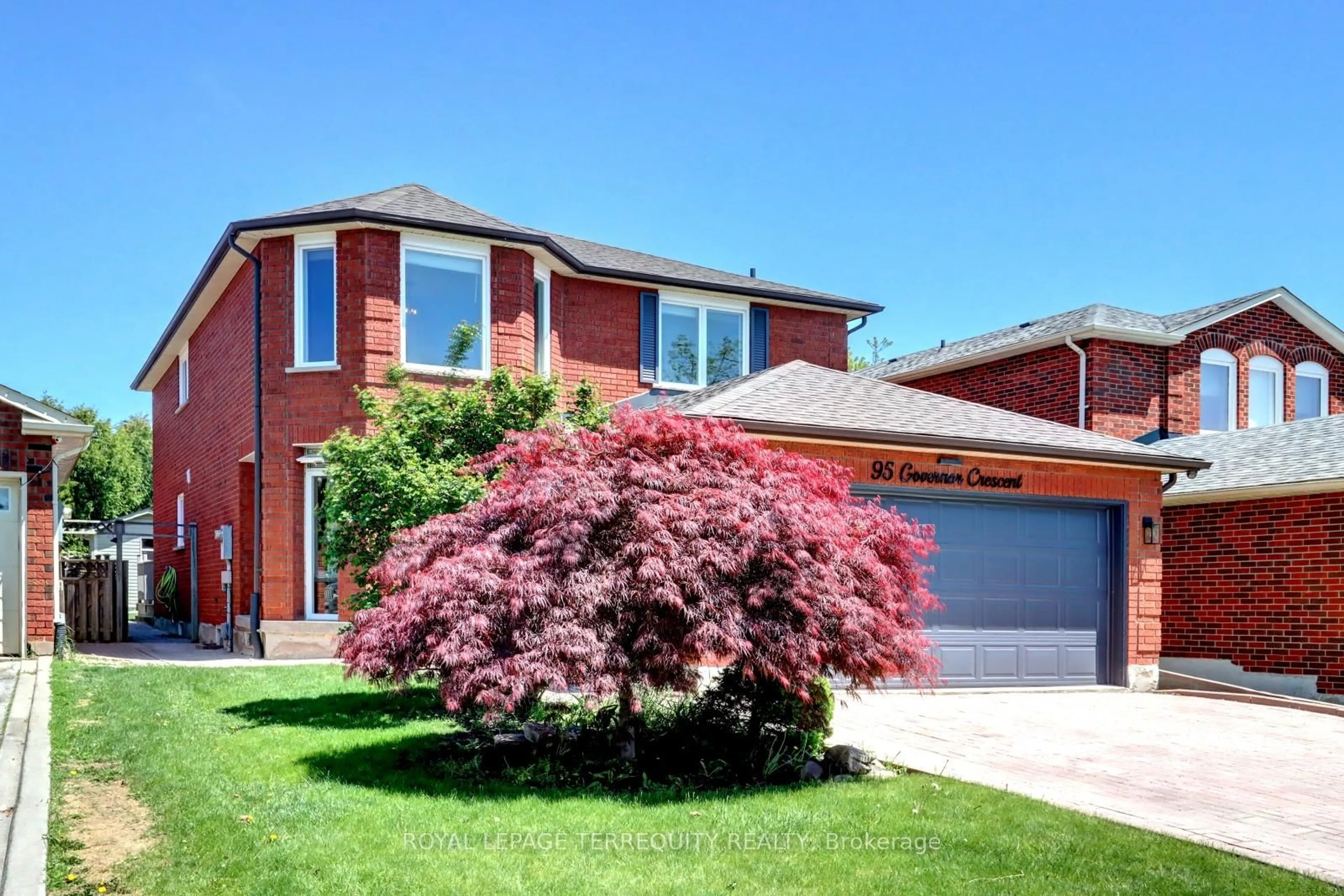 Home with brick exterior material, street for 95 Governor Cres, Vaughan Ontario L4L 5G5