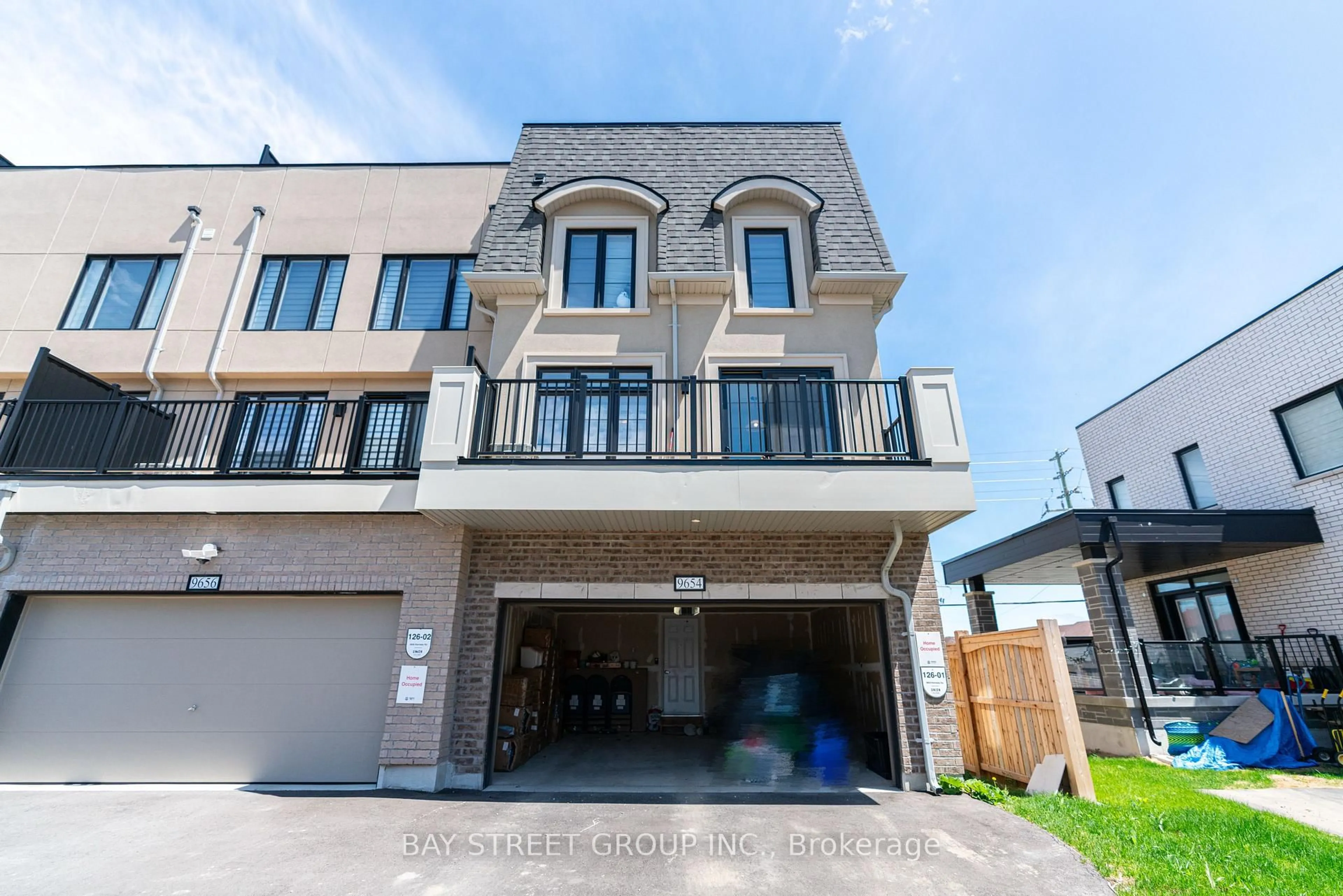 Unknown for 9654 Kennedy Rd, Markham Ontario L6C 3J7
