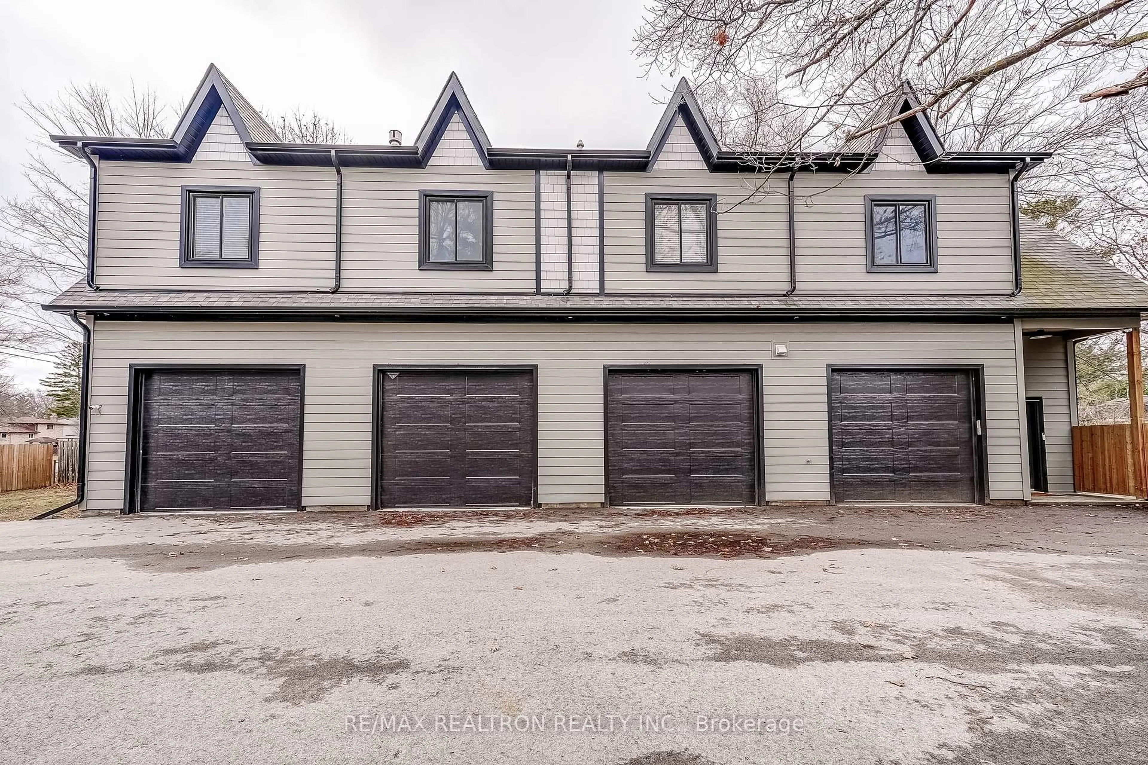 Unknown for 272 Queensville Sdrd, East Gwillimbury Ontario L9N 1A1