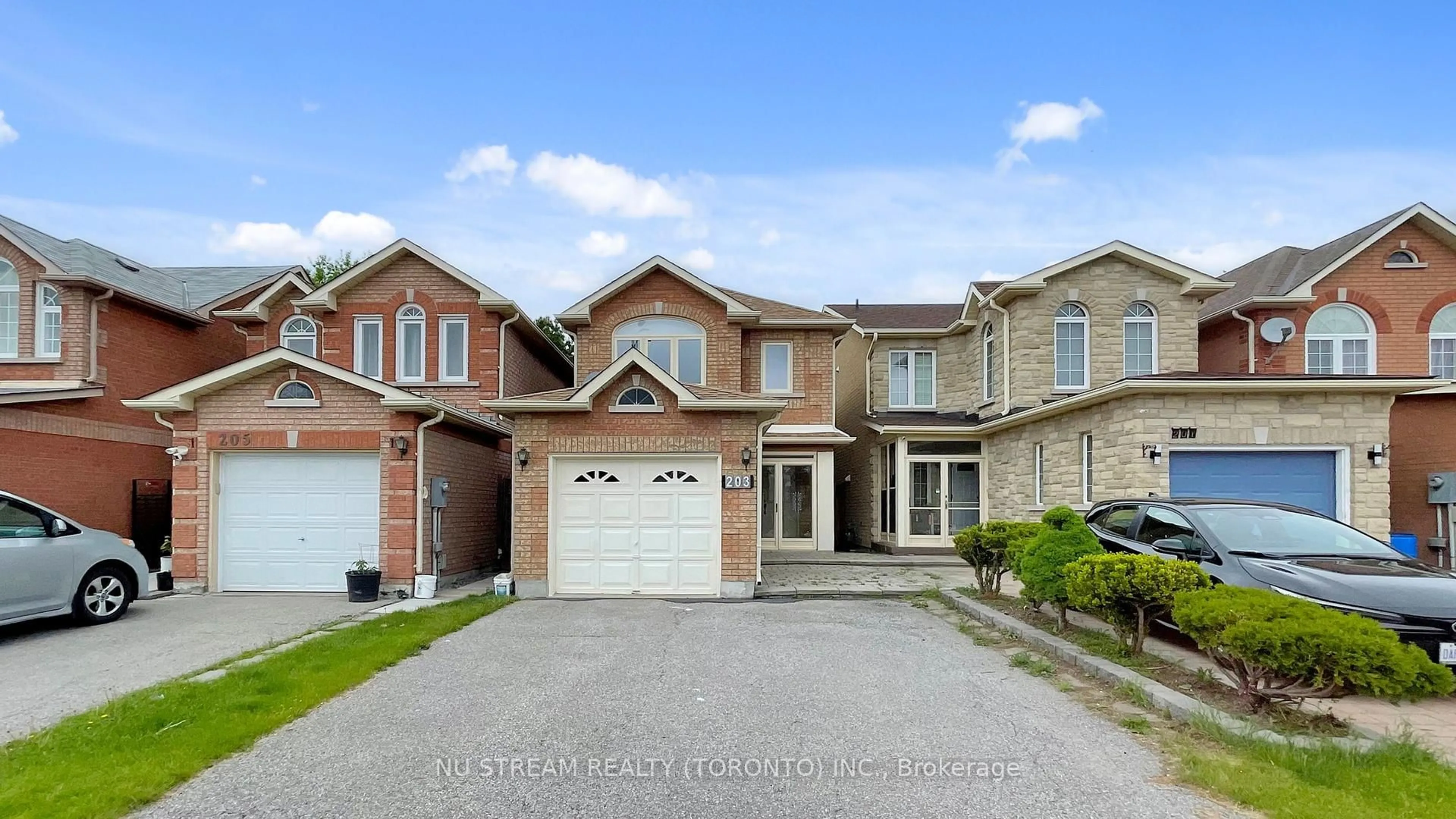 Home with brick exterior material, street for 203 Milliken Meadows Dr, Markham Ontario L3R 0V9