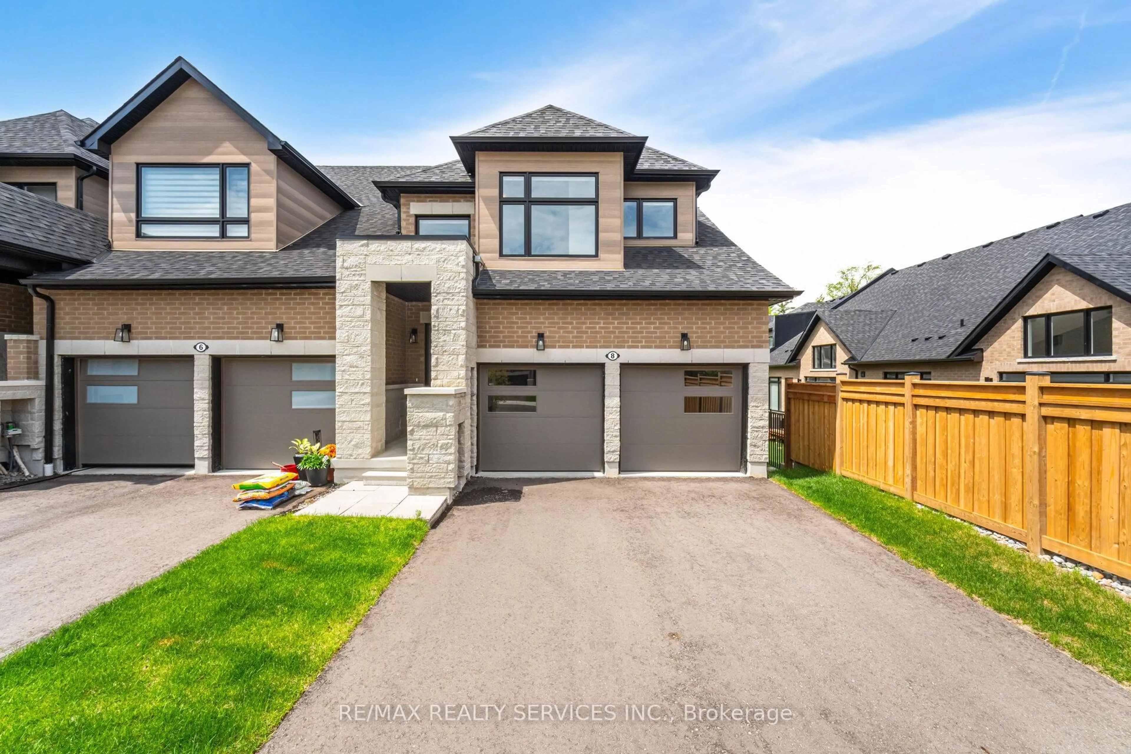 Home with brick exterior material, street for 8 Lois Torrance Tr, Uxbridge Ontario L9P 0R9