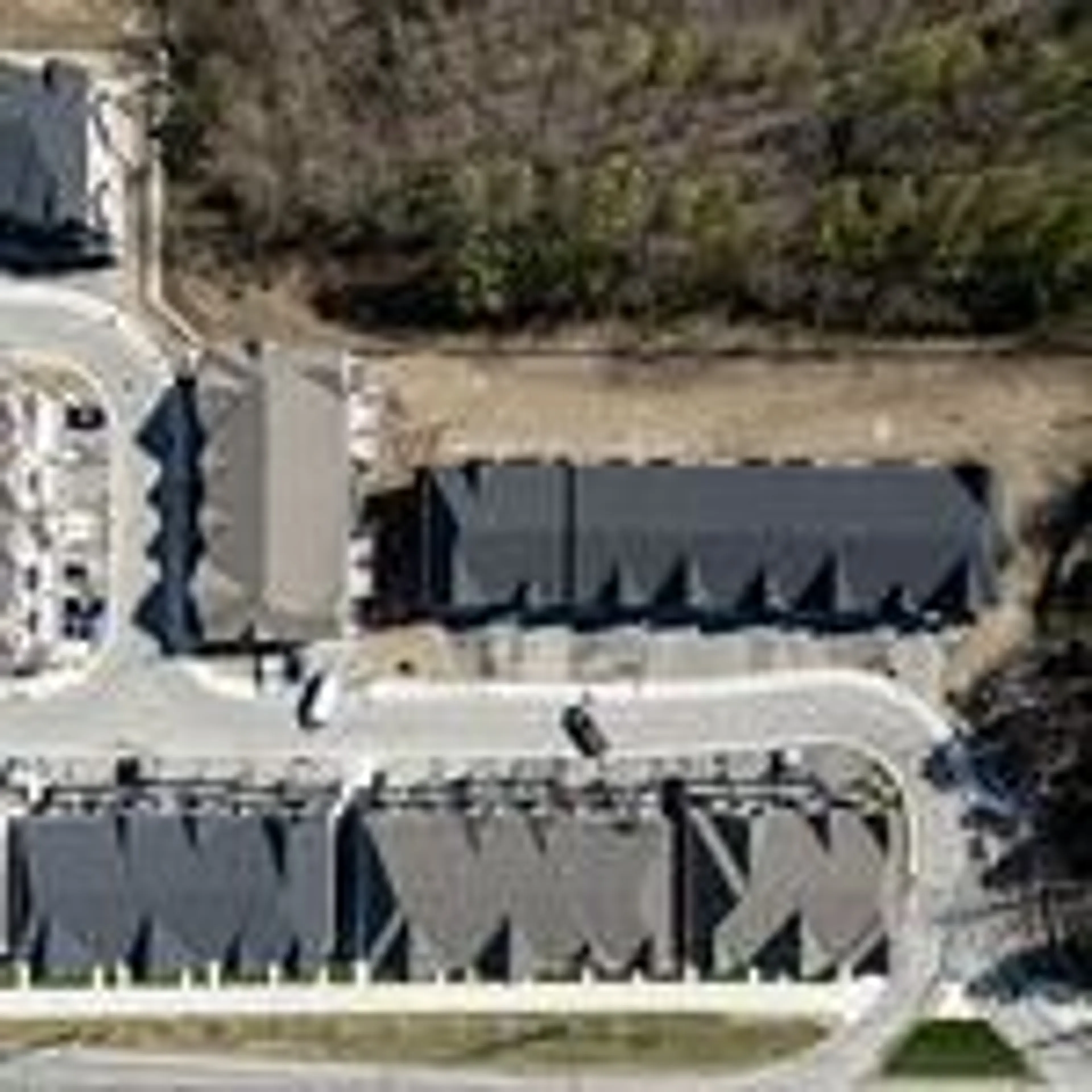 A pic from outside/outdoor area/front of a property/back of a property/a pic from drone, street for 13 Elm Green Lane, Markham Ontario L6C 3L5