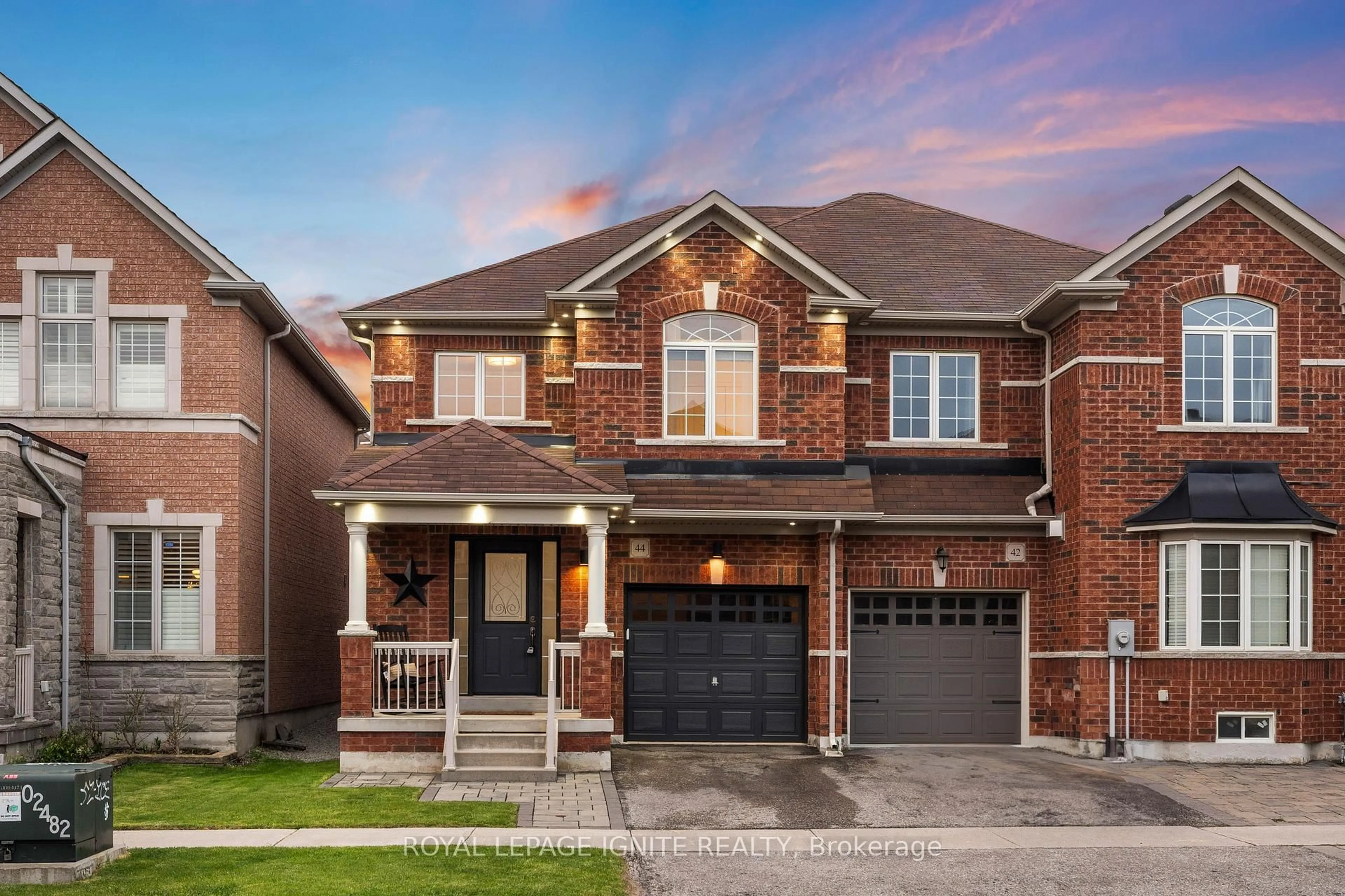 Home with brick exterior material, street for 44 Hare Farm Gate, Whitchurch-Stouffville Ontario L4A 0Y6