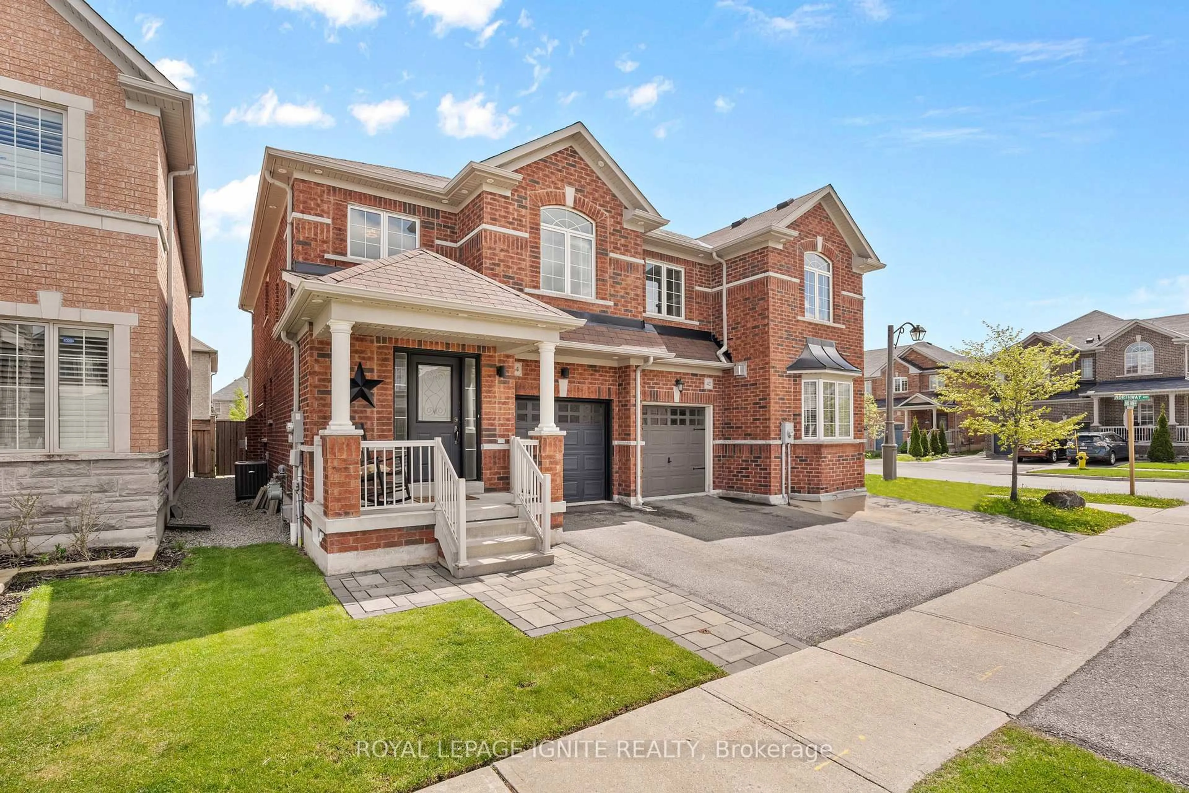 Home with brick exterior material, street for 44 Hare Farm Gate, Whitchurch-Stouffville Ontario L4A 0Y6