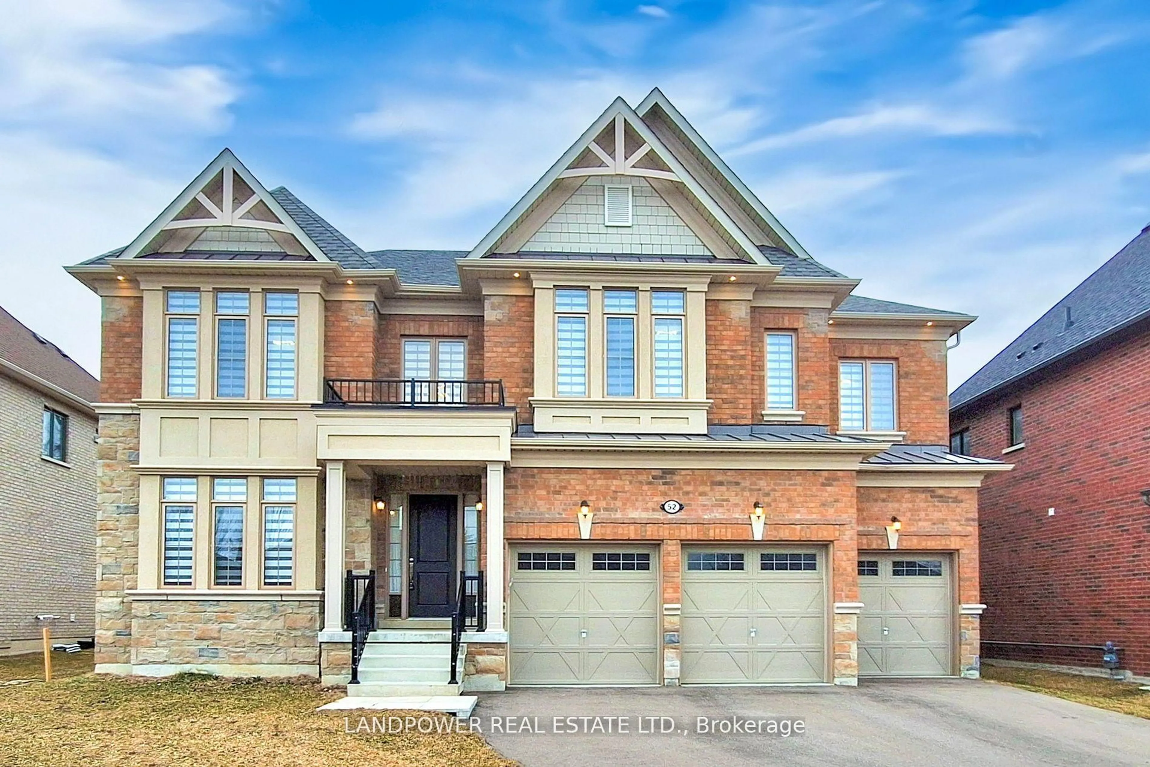Home with brick exterior material, street for 52 Klees Cres, Aurora Ontario L4G 3W8