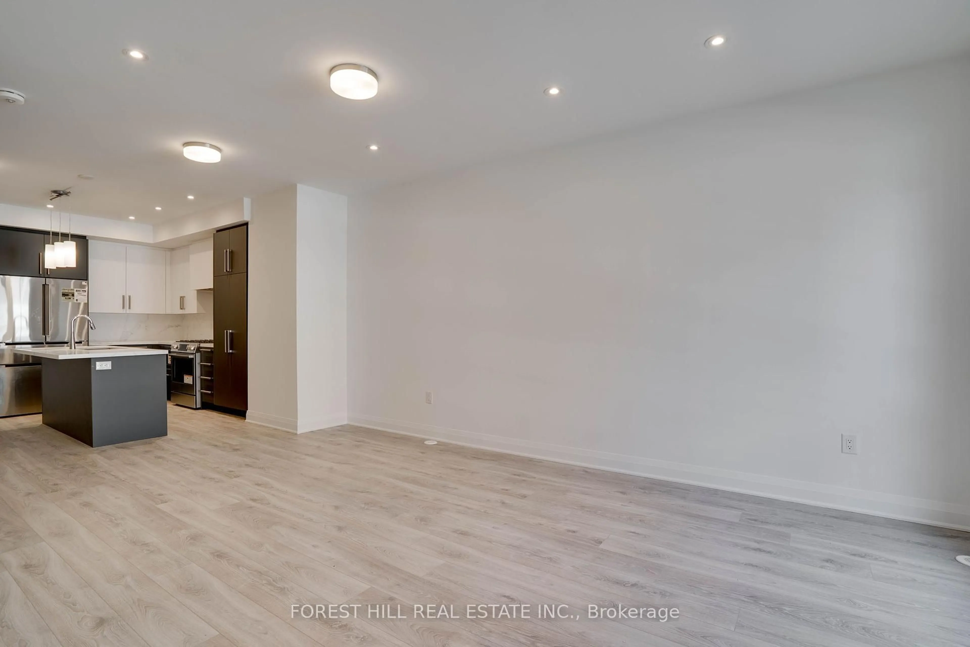 A pic of a room for 16 Chesley St, Vaughan Ontario L4J 0M1