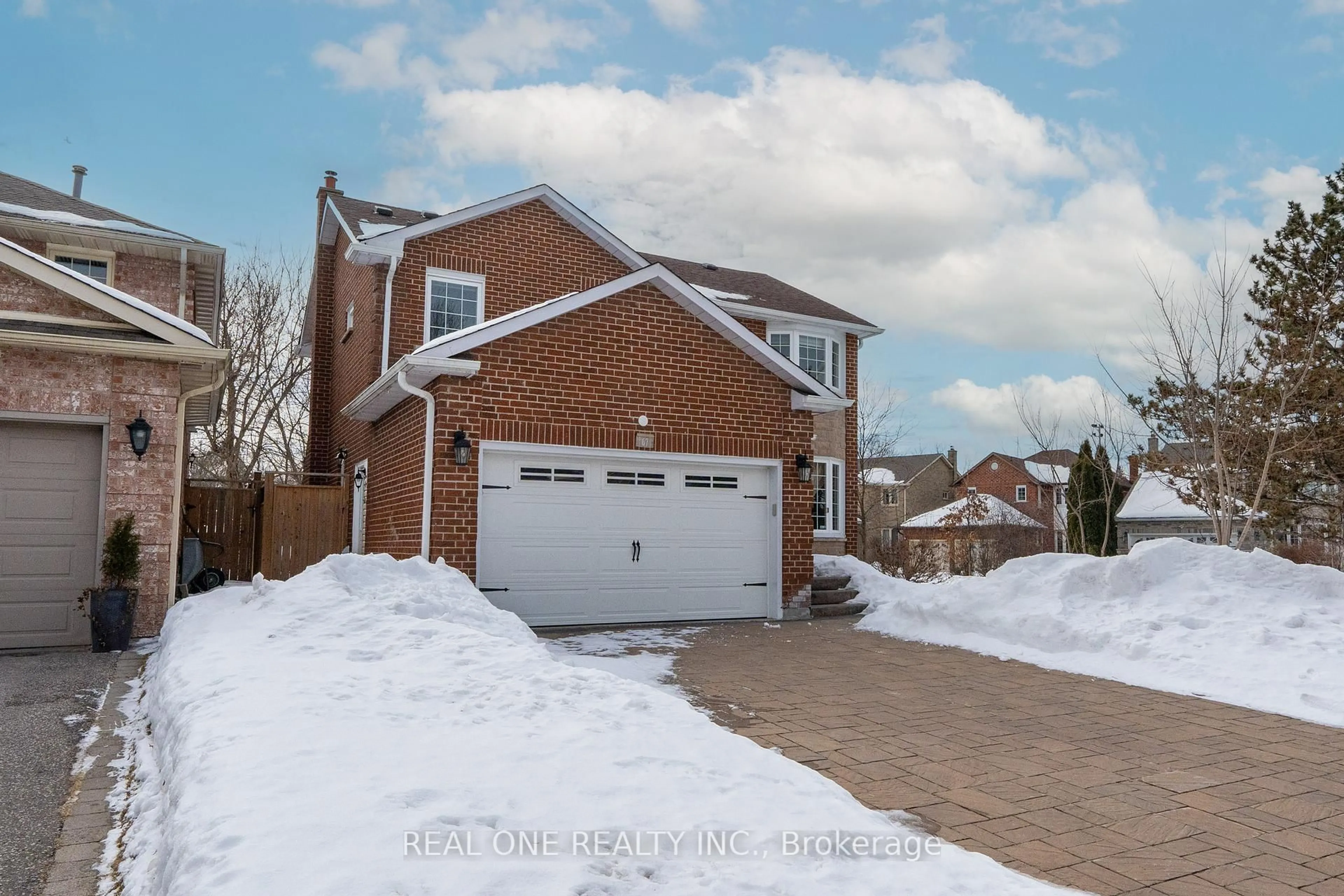Home with brick exterior material, street for 67 Eleanor Circ, Richmond Hill Ontario L4C 6K6