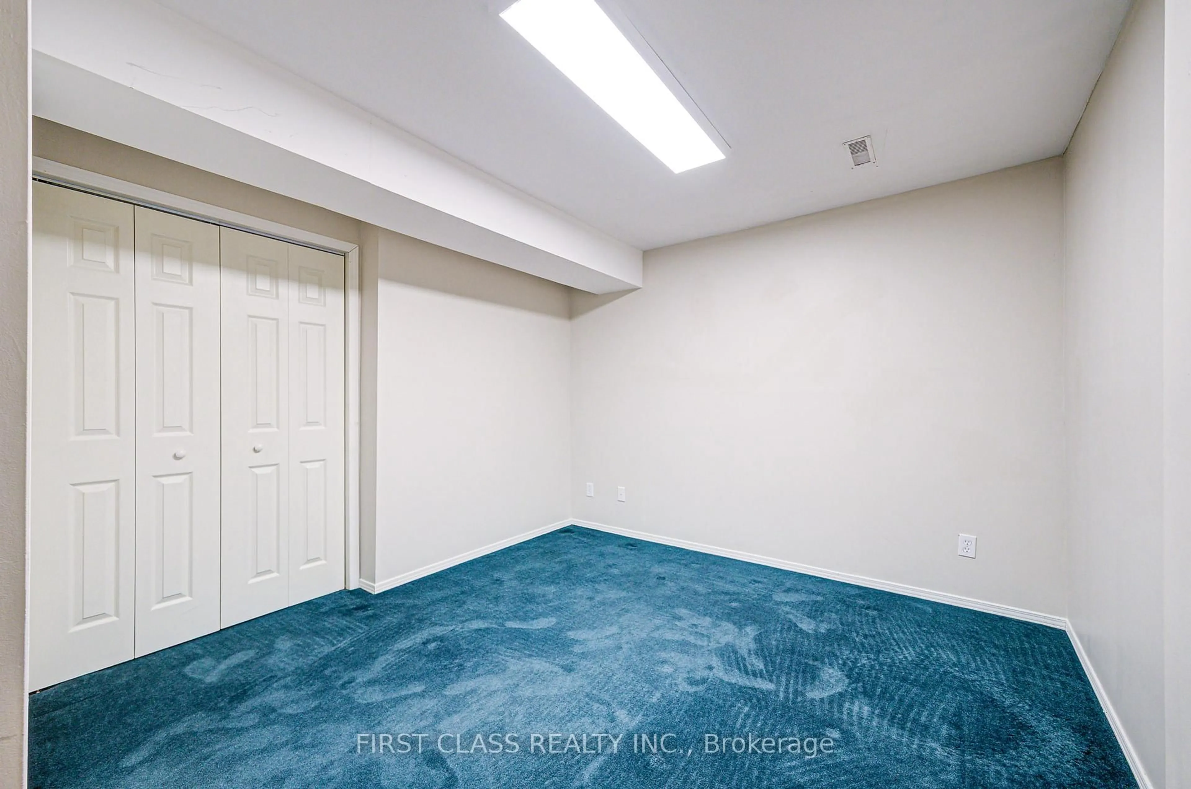 A pic of a room for 220 Fred Mclaren Blvd, Markham Ontario L6E 1H3