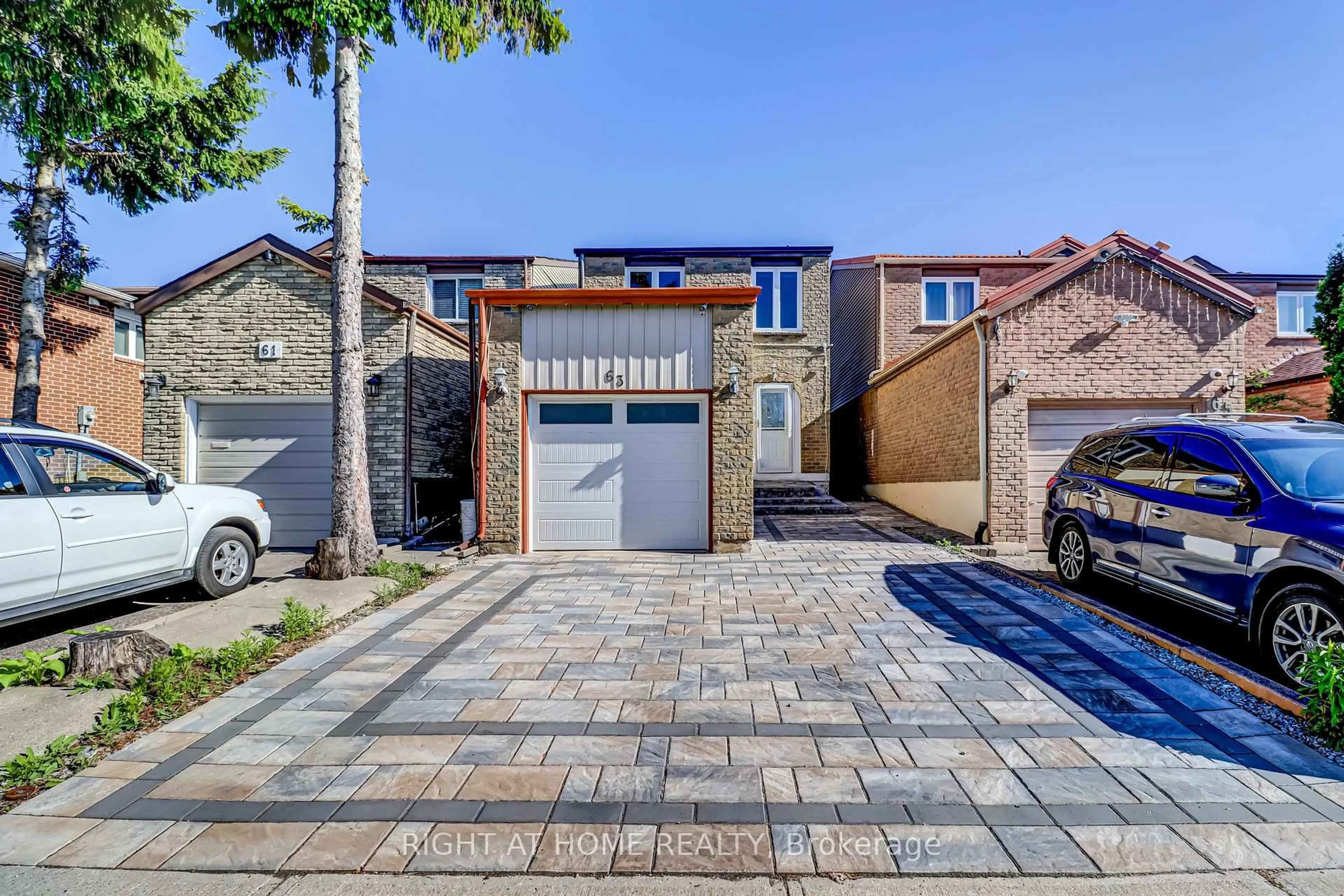 Home with brick exterior material, street for 63 Cog Hill Dr, Vaughan Ontario L4K 1M6