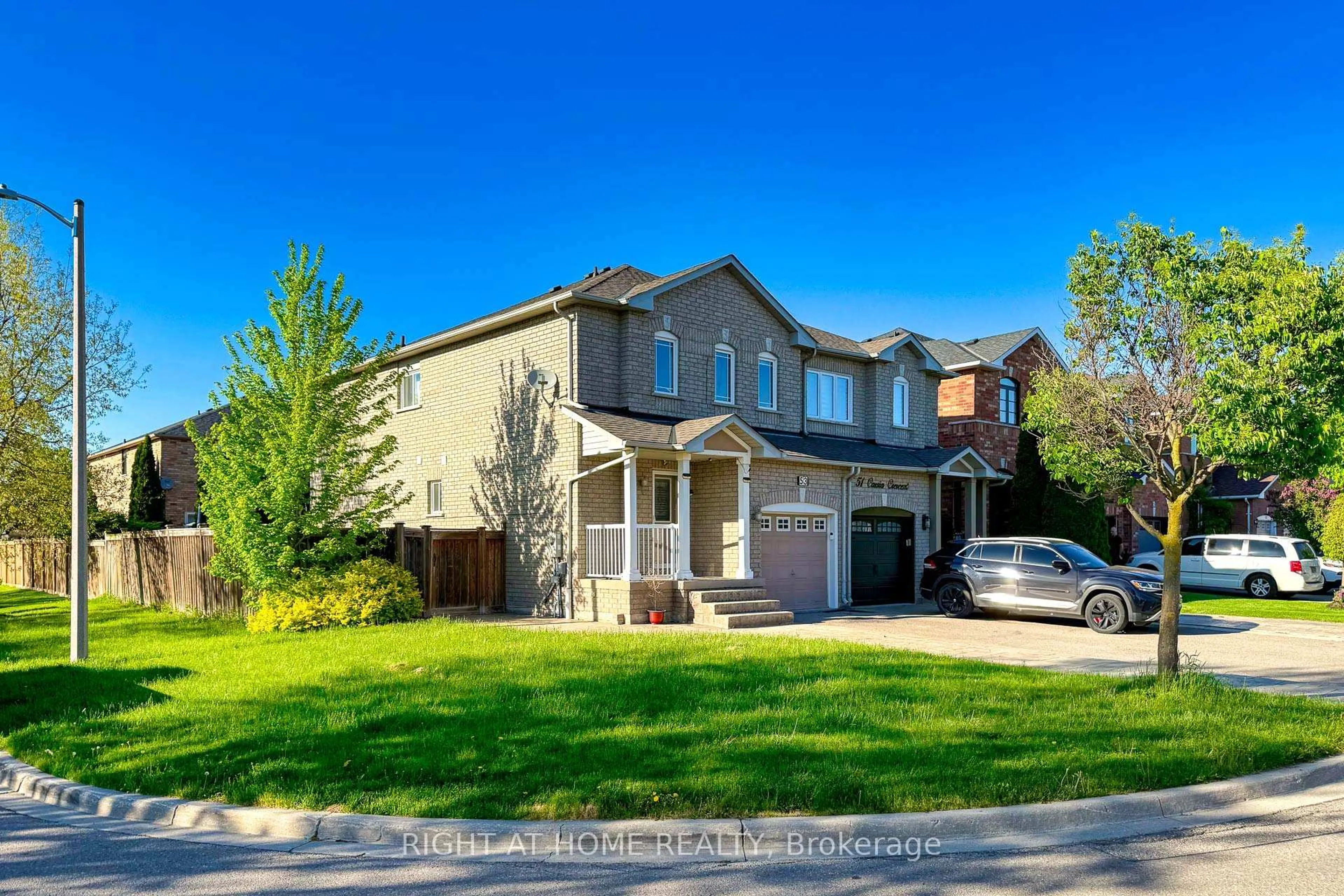 Unknown for 53 Cassia Cres, Vaughan Ontario L6A 3N3