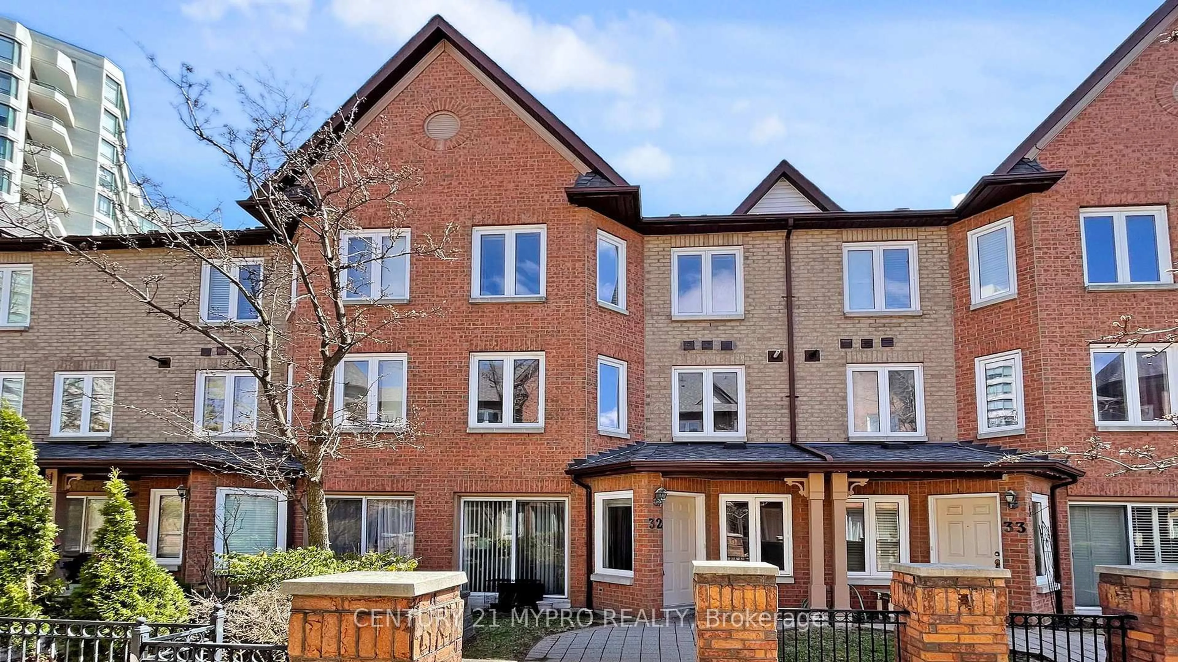 Home with brick exterior material, street for 735 New Westminster Dr #32, Vaughan Ontario L4J 7Y9