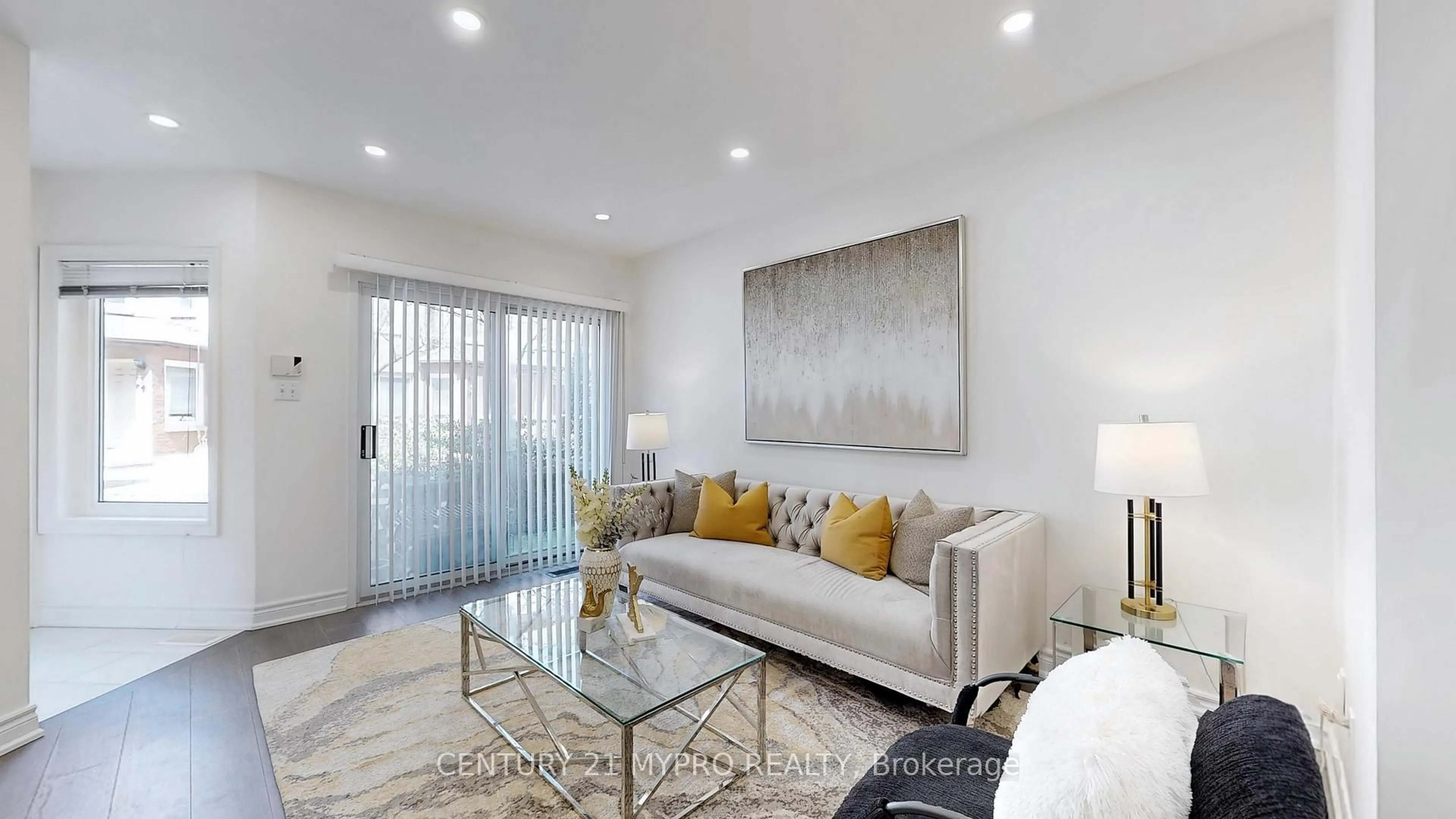 Living room with furniture, unknown for 735 New Westminster Dr #32, Vaughan Ontario L4J 7Y9