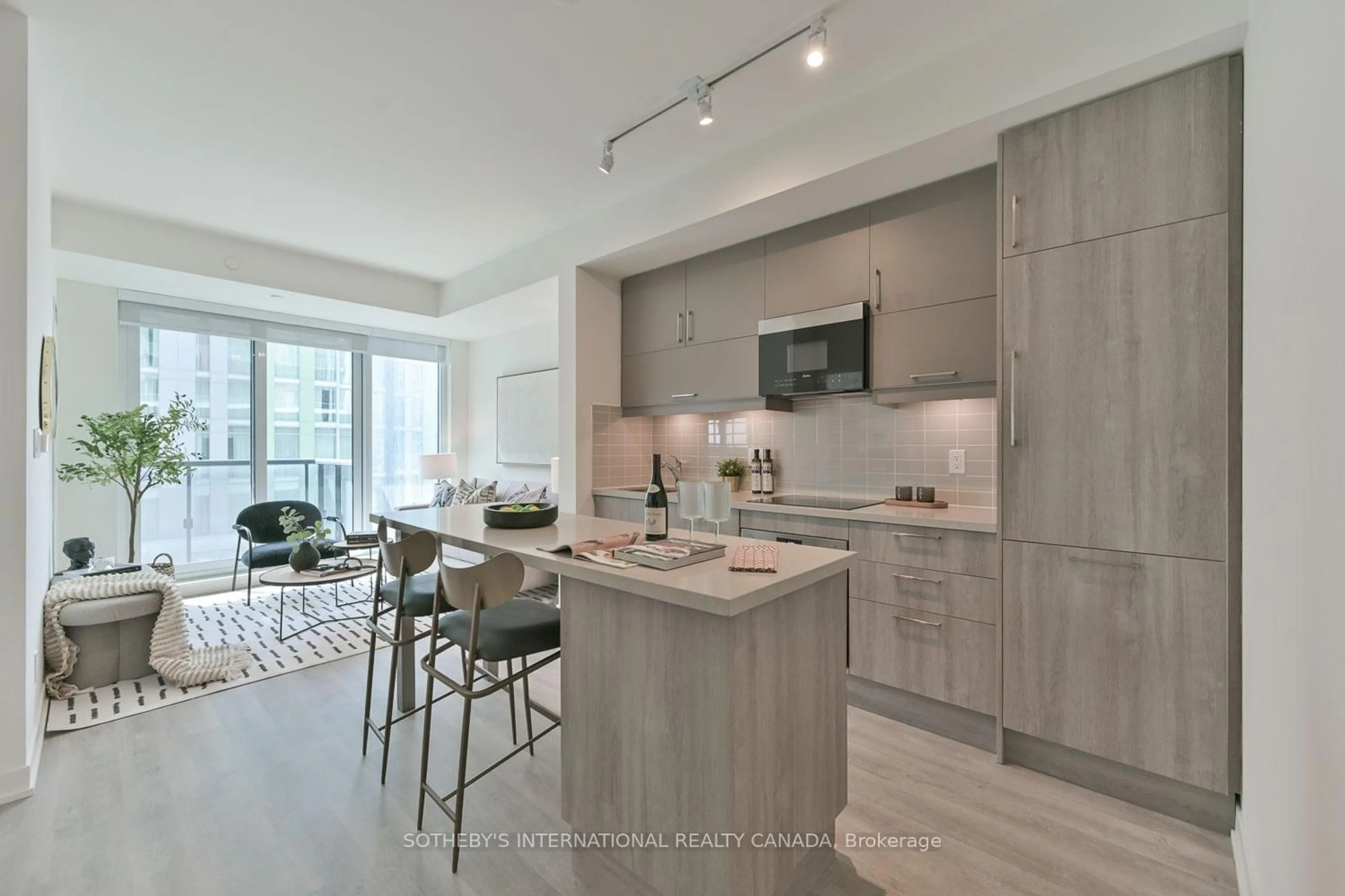 Open concept kitchen, unknown for 8119 Birchmount Rd #616, Markham Ontario L6G 0H5