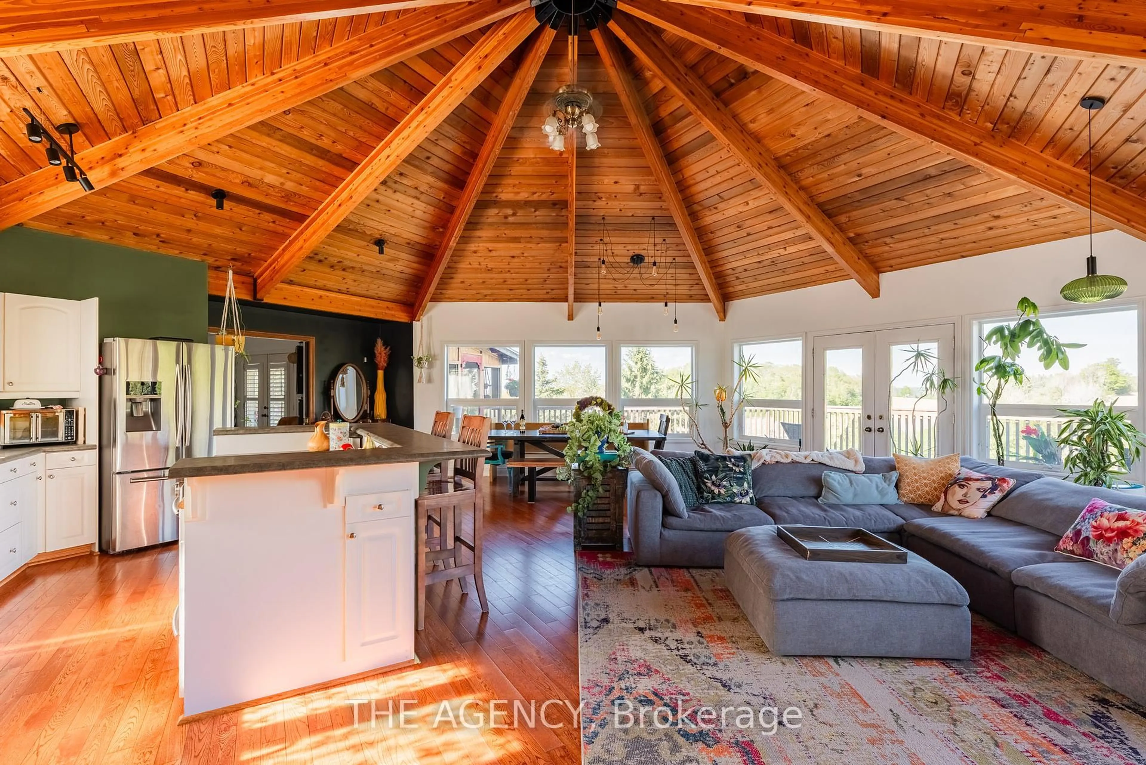 Open concept kitchen, unknown for 5800 17th Sideroad N/A, King Ontario L0G 1T0