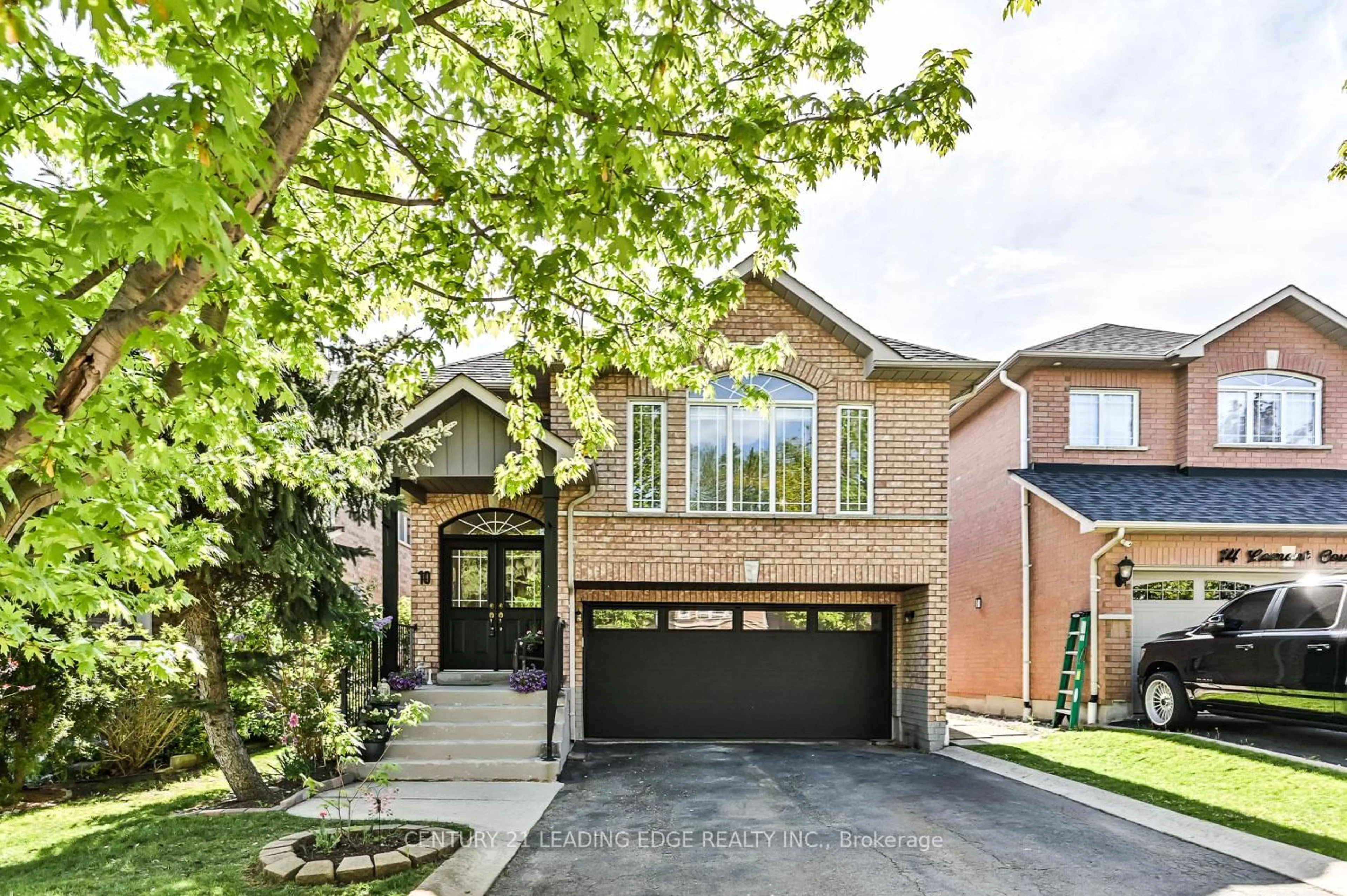 Home with brick exterior material, street for 10 Lamont Crt, Vaughan Ontario L6A 3B6